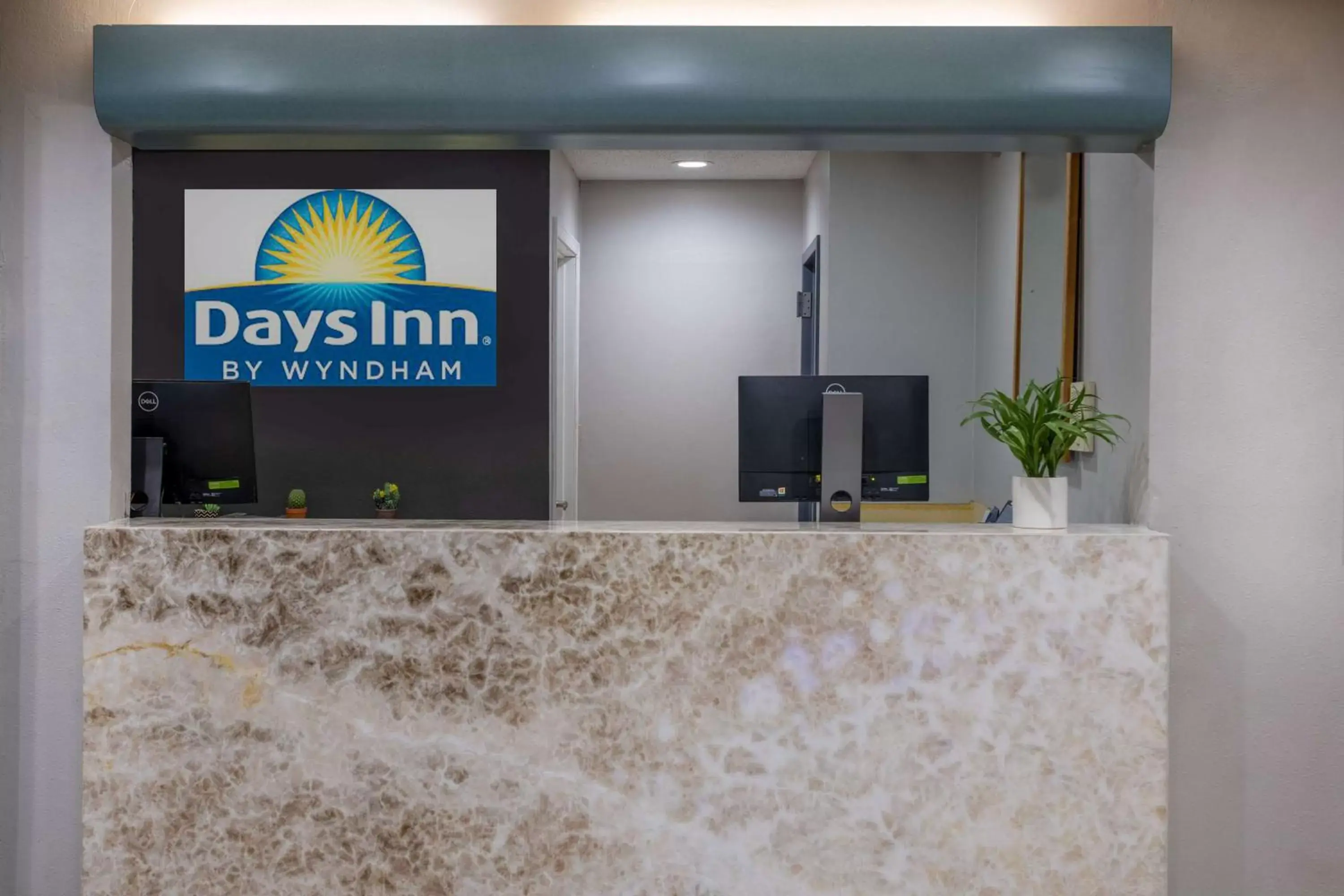 Lobby or reception in Days Inn by Wyndham Pleasant Prairie Kenosha