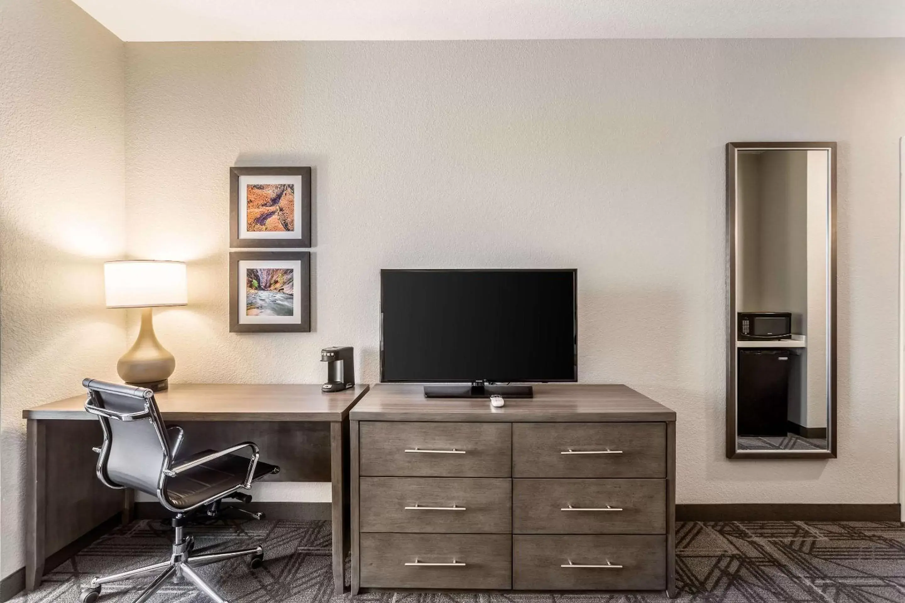 Photo of the whole room, TV/Entertainment Center in Comfort Inn & Suites Salt Lake City Airport