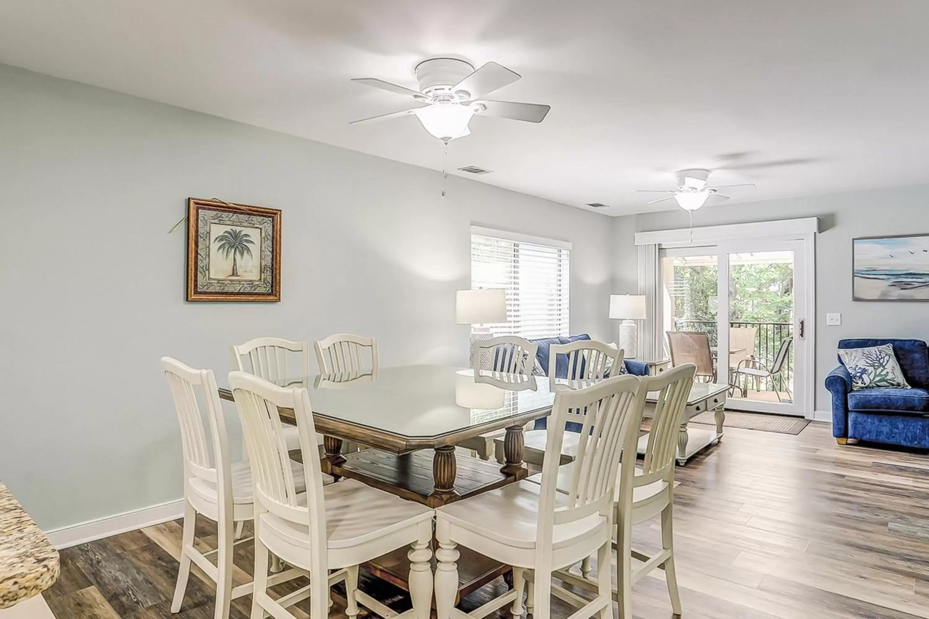 Dining Area in Springwood Villas 14