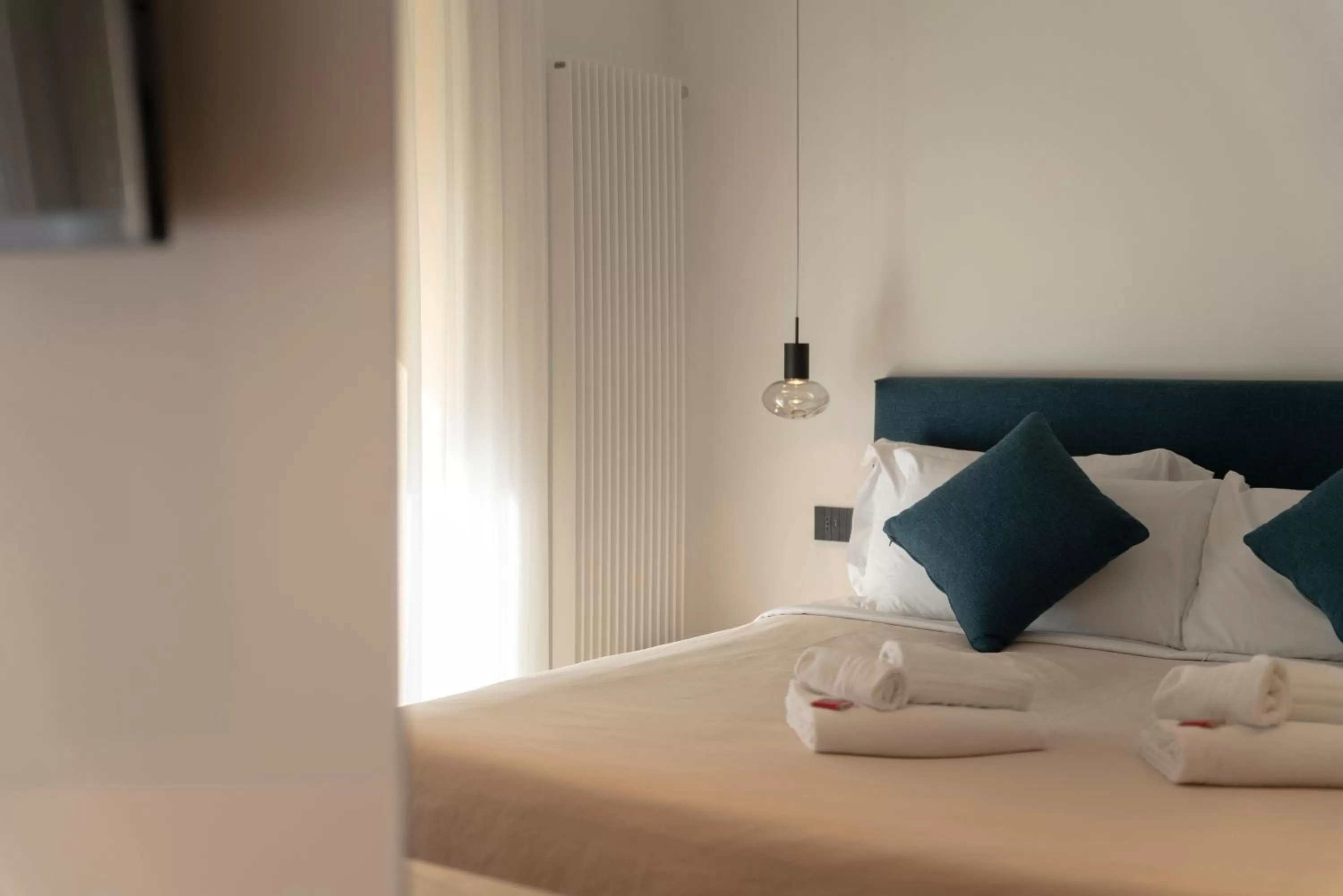 Photo of the whole room, Bed in B&B Le Suites di Costanza