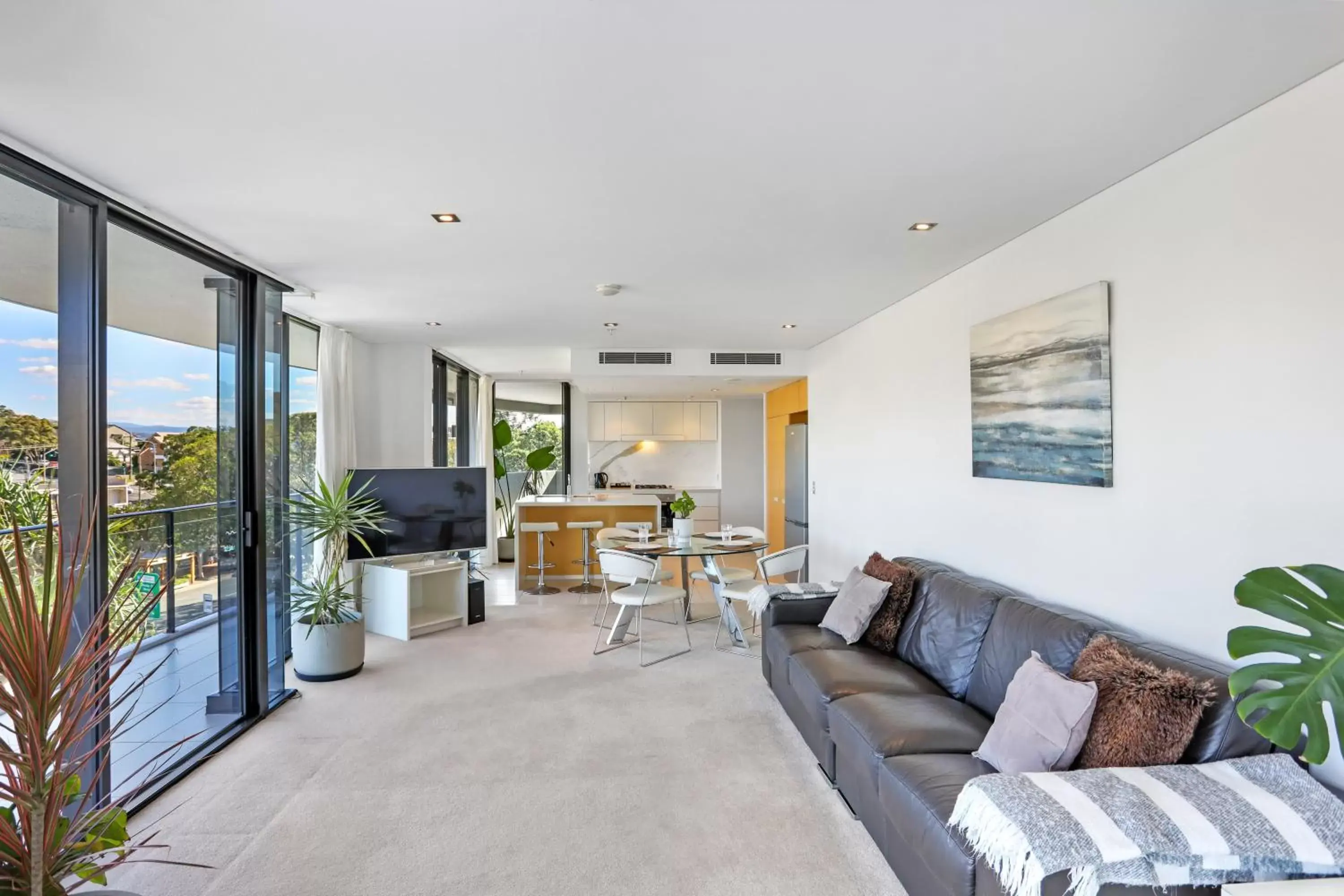 Living room, Seating Area in Ambience on Burleigh Beach