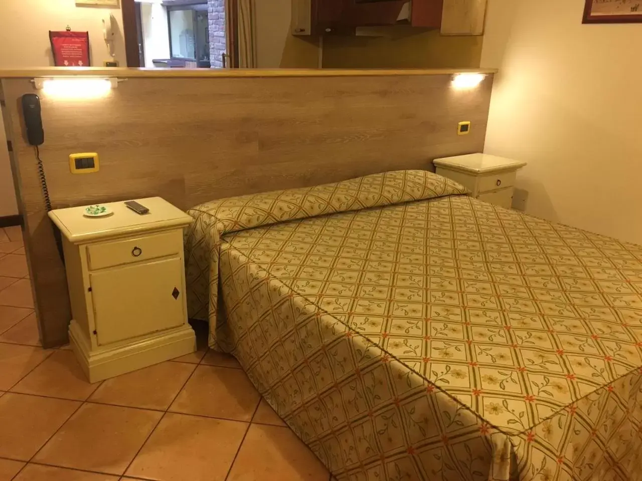 Bed in Luna Residence Hotel