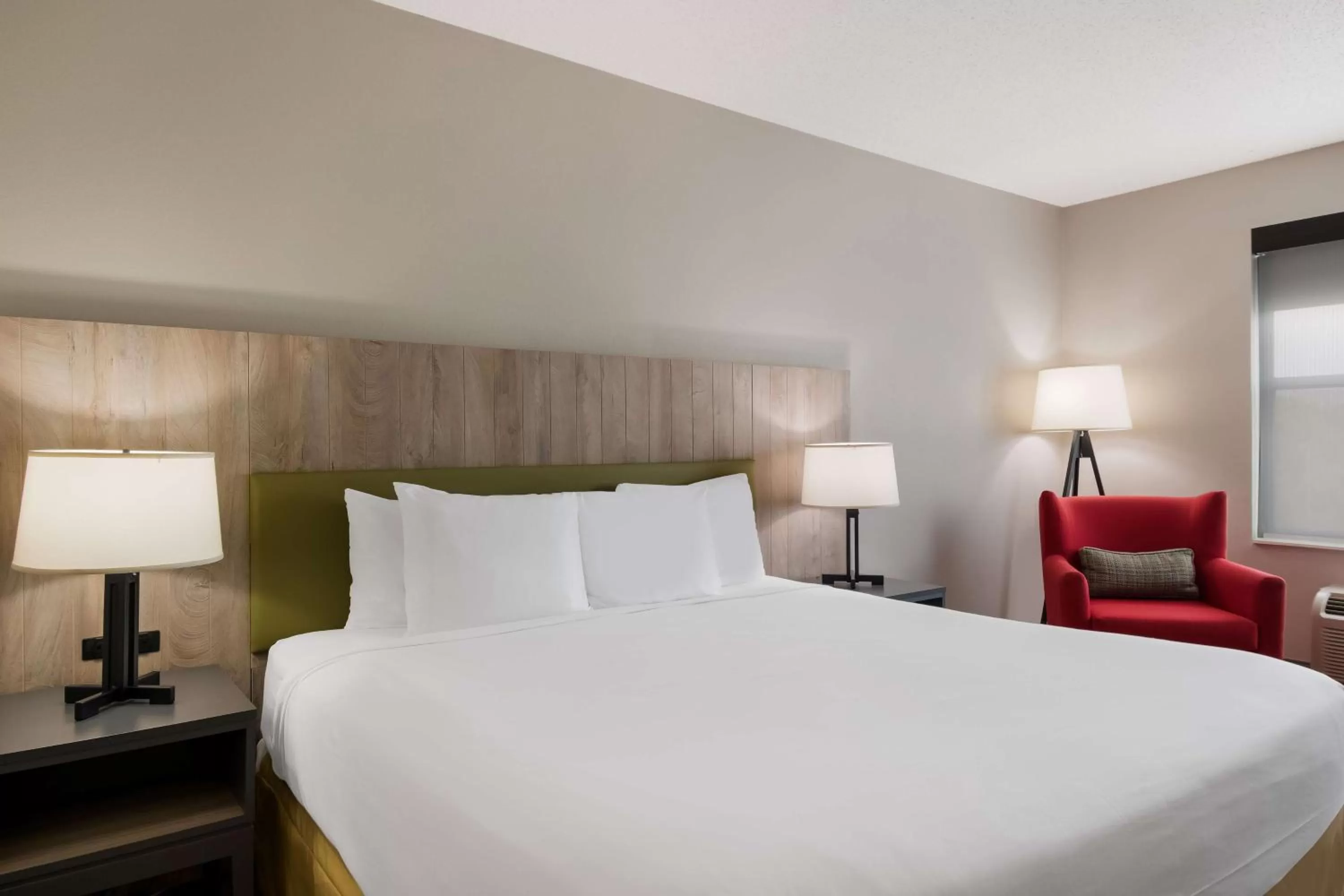 One-Bedroom King Suite - Disability Access/Roll-In Shower in Country Inn & Suites by Radisson, Harrisburg Northeast (Hershey), PA