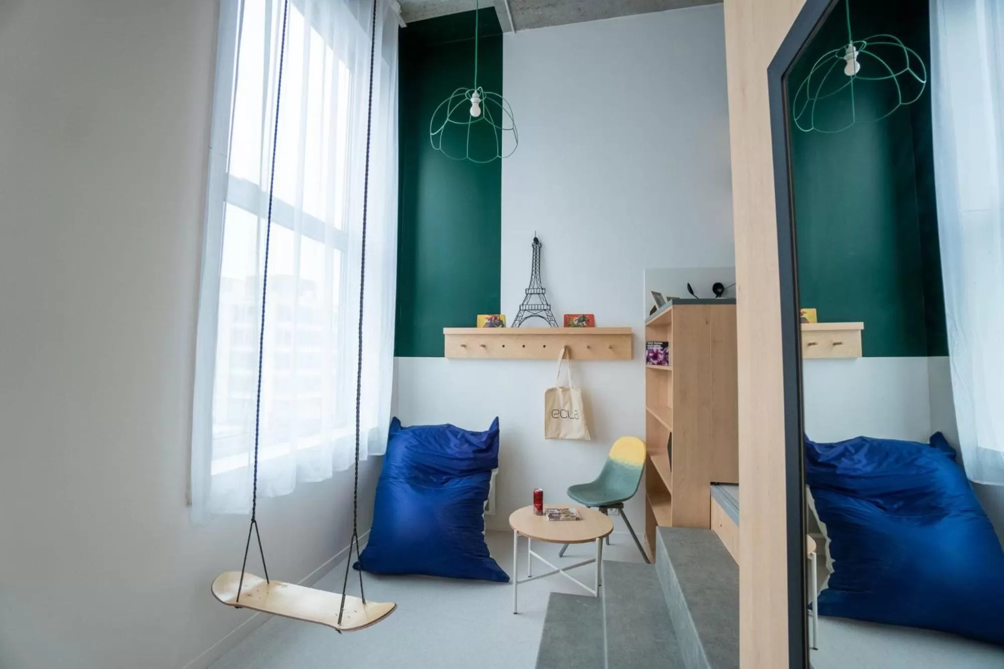 Photo of the whole room in Ecla Paris Noisy-le-Grand