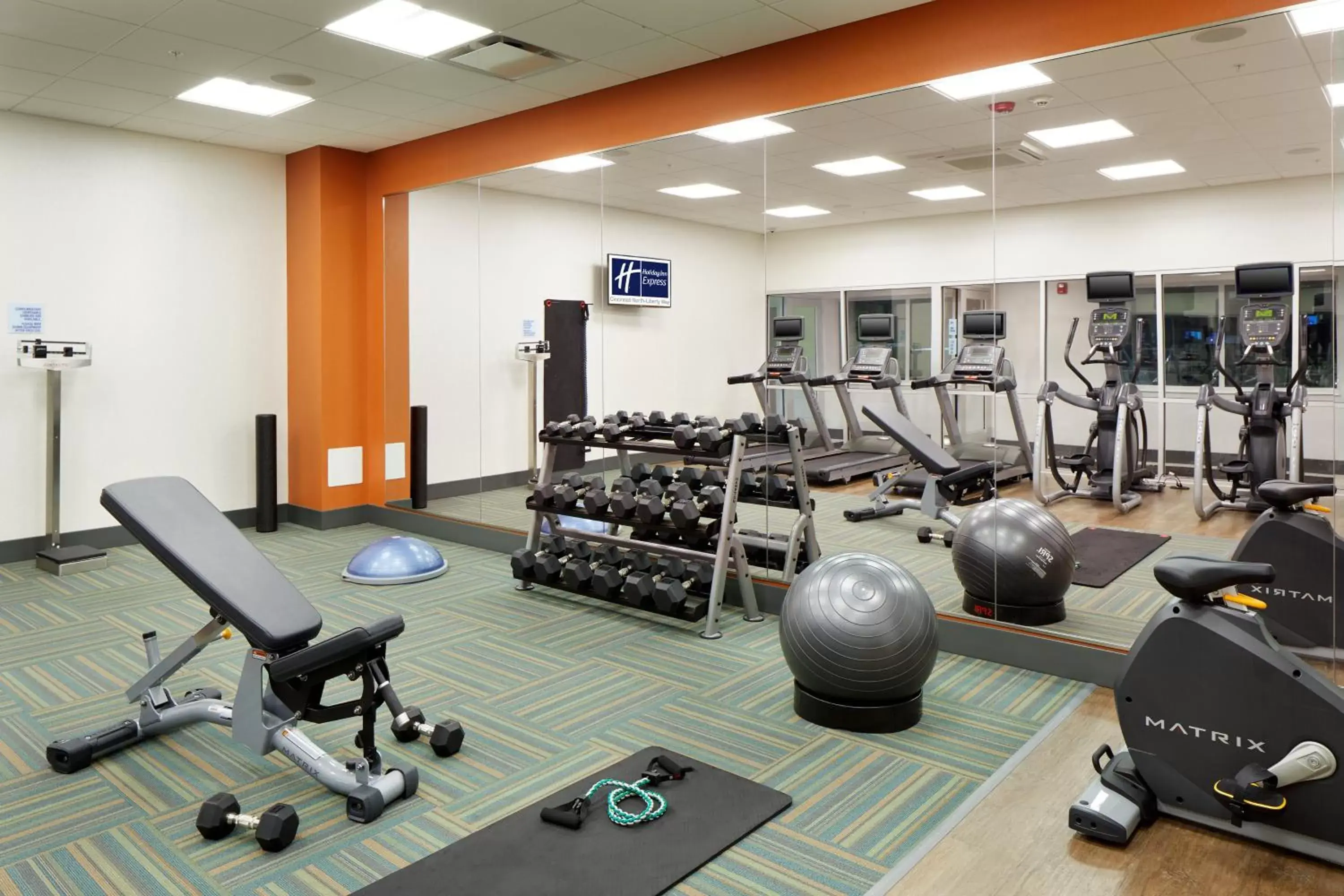 Fitness centre/facilities, Fitness Center/Facilities in Holiday Inn Express & Suites - Cincinnati North - Liberty Way, an IHG Hotel