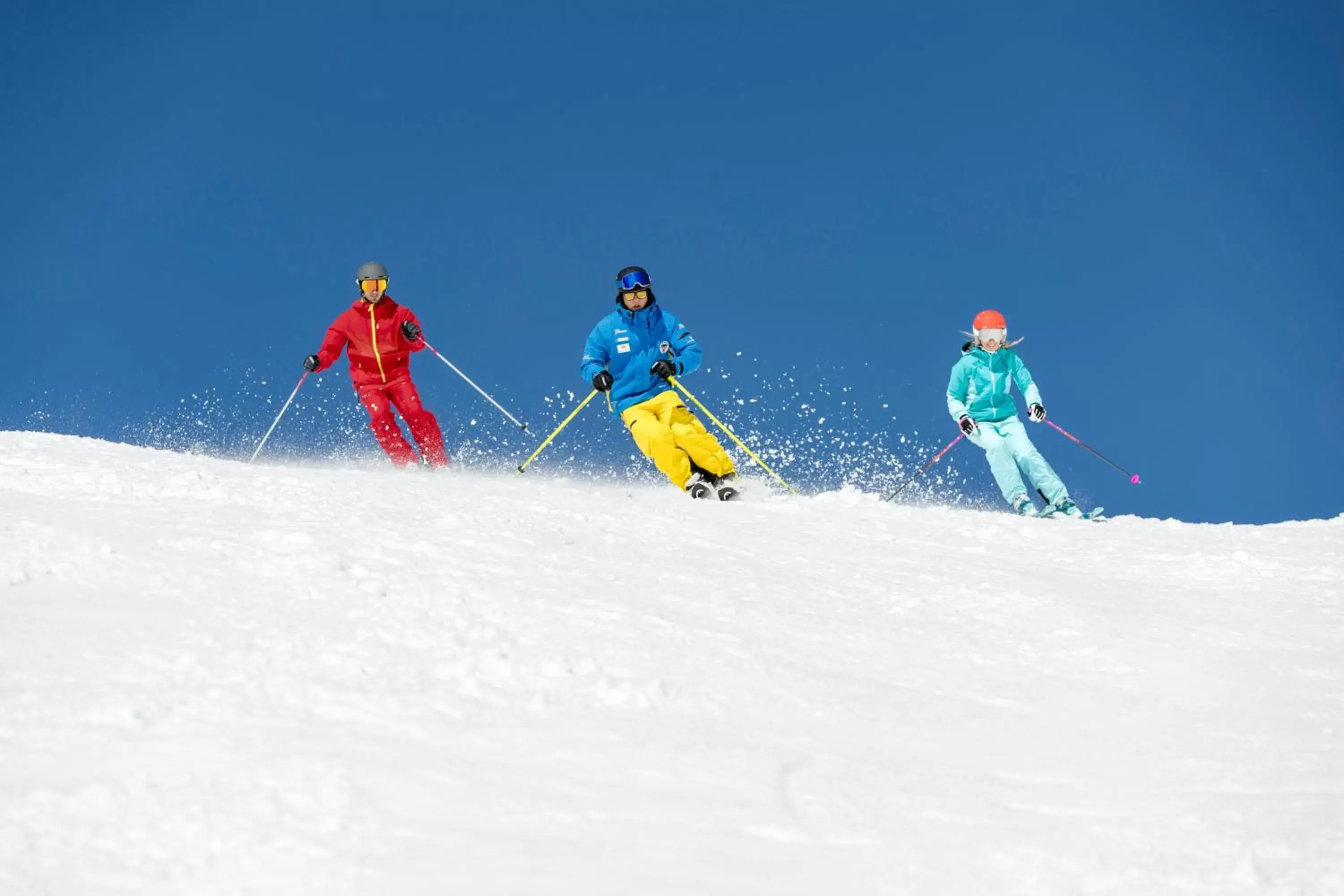 Skiing in ROBINSON AROSA - Adults only