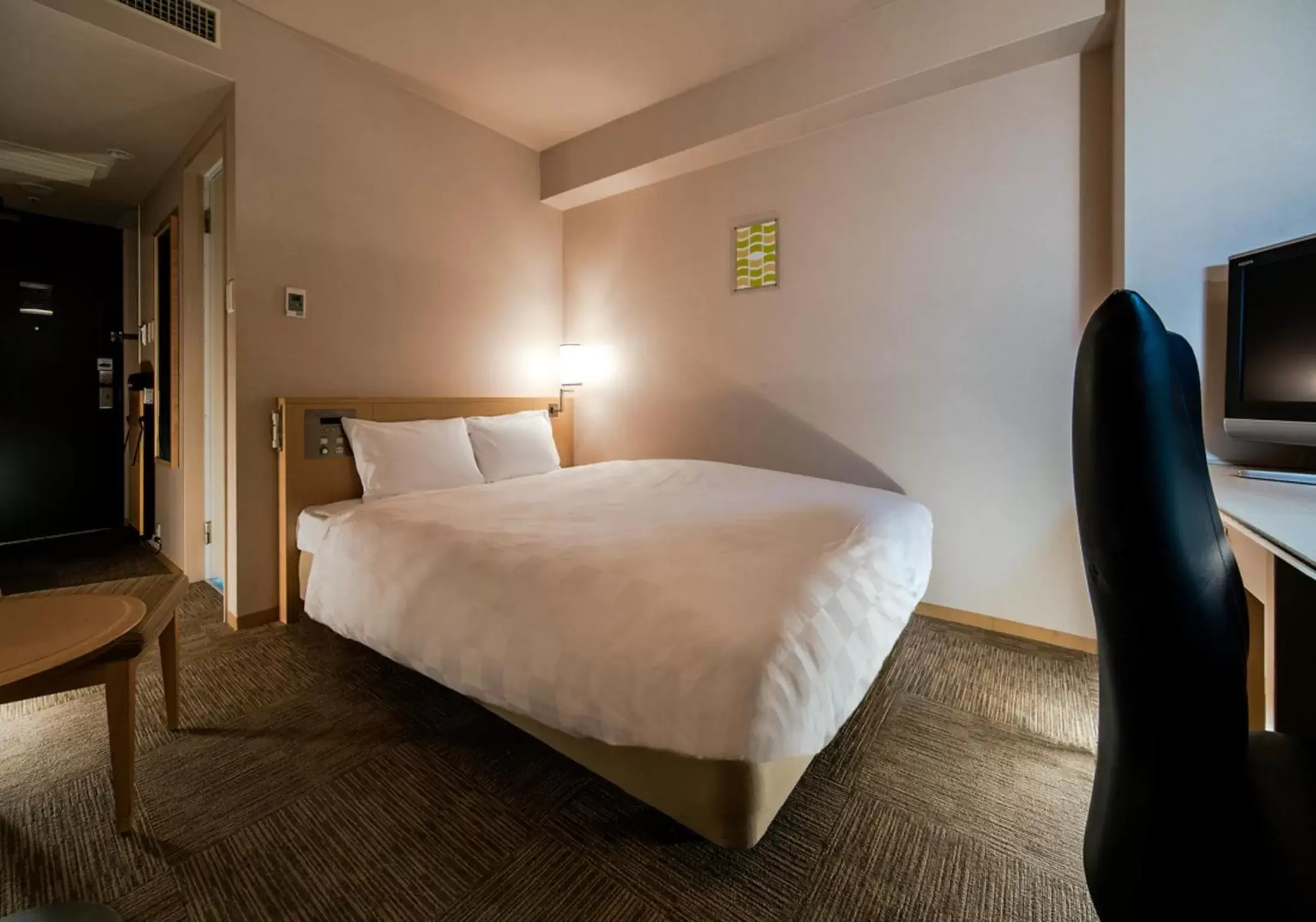 Standard Double Room - Non-Smoking in Daiwa Roynet Hotel Hakata-Gion