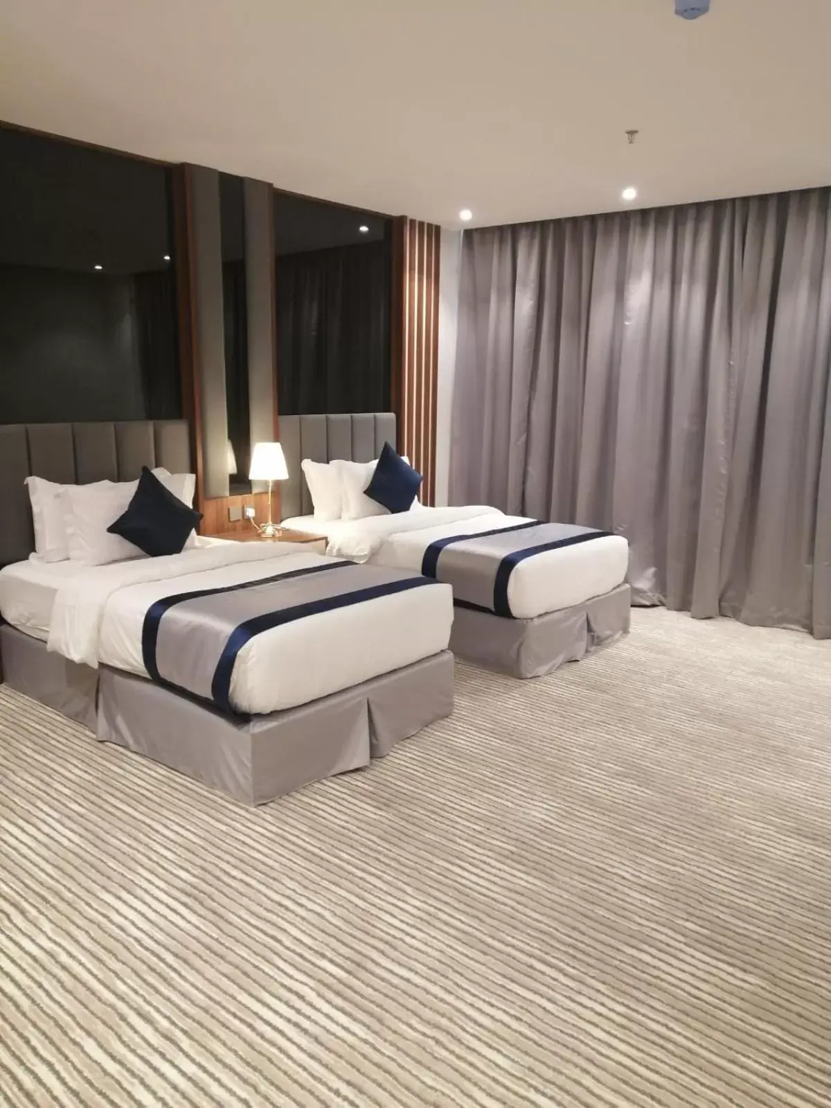 Standard Twin Room in Tulip View Hotel فندق توليب فيو Standard Twin Room in Tulip View Hotel فندق توليب فيو