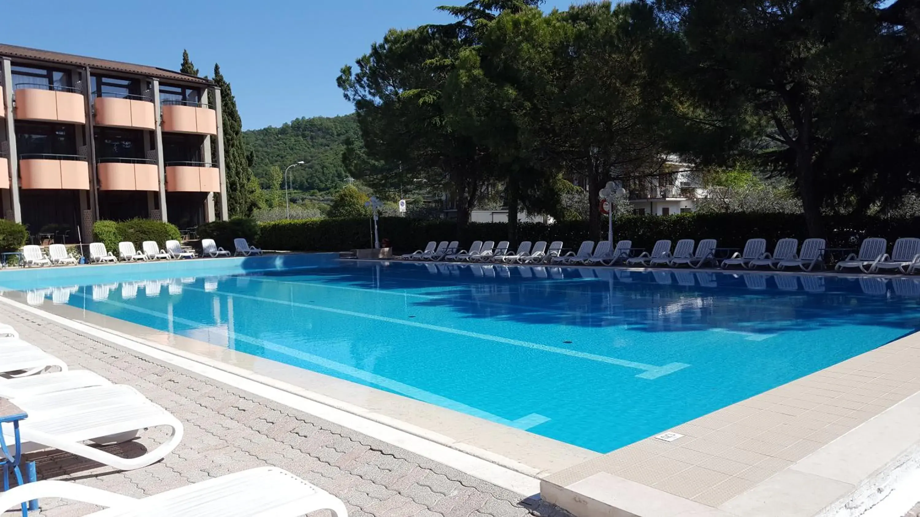 Swimming Pool in Hotel Royal