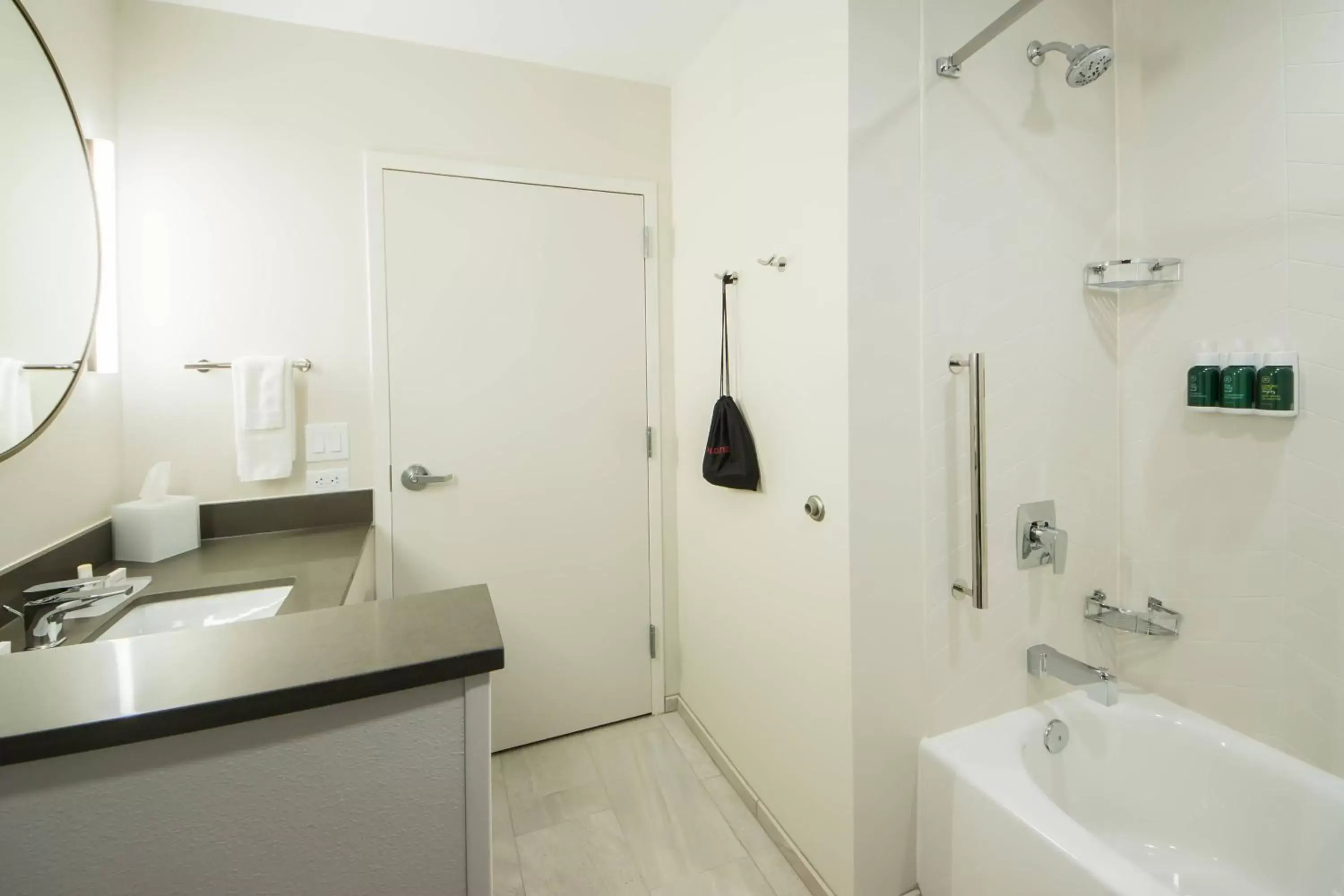 Bathroom in Fairfield Inn & Suites by Marriott Melbourne Viera Town Center