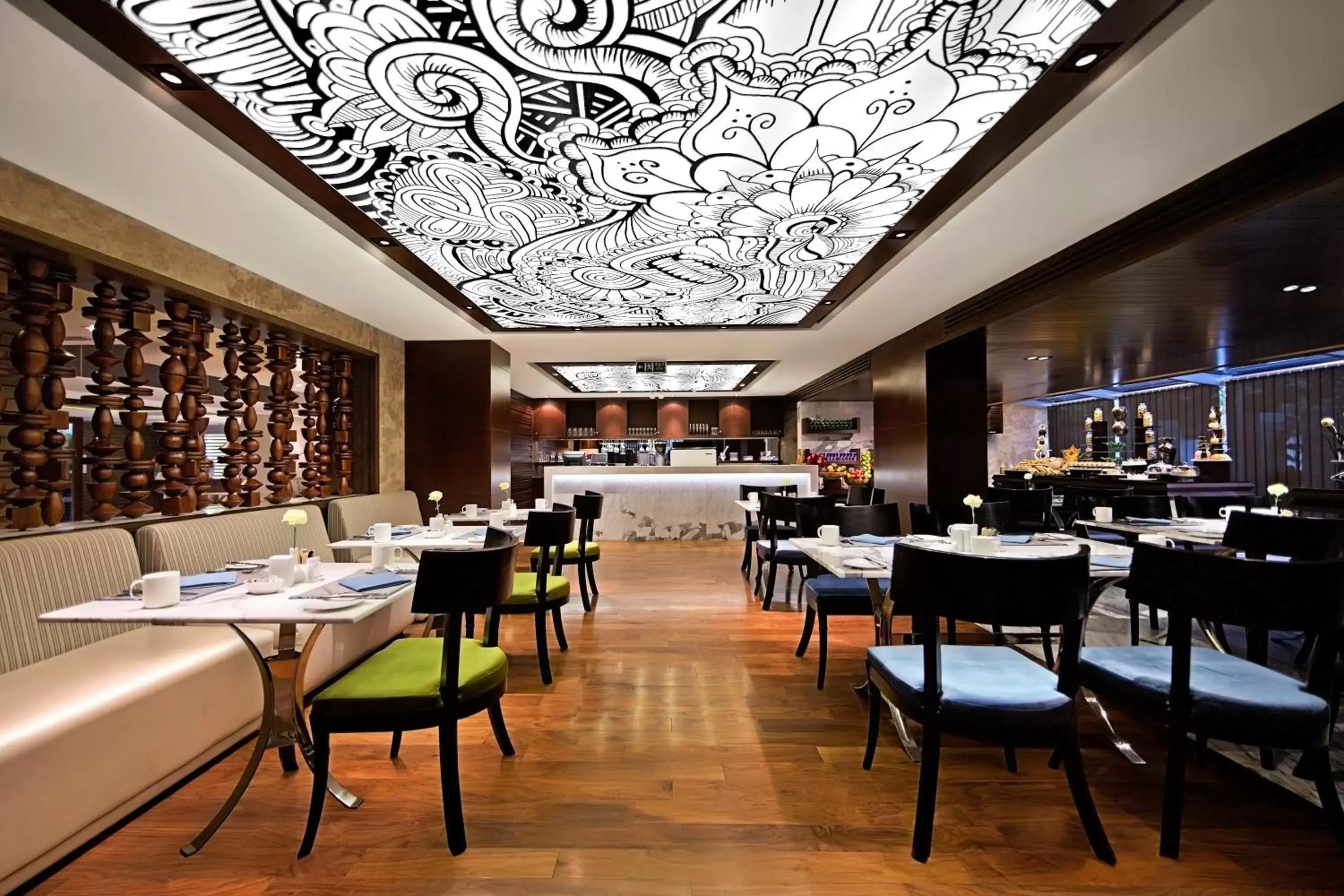 Restaurant/places to eat in Crowne Plaza Dhaka Gulshan by IHG Restaurant/places to eat in Crowne Plaza Dhaka Gulshan by IHG