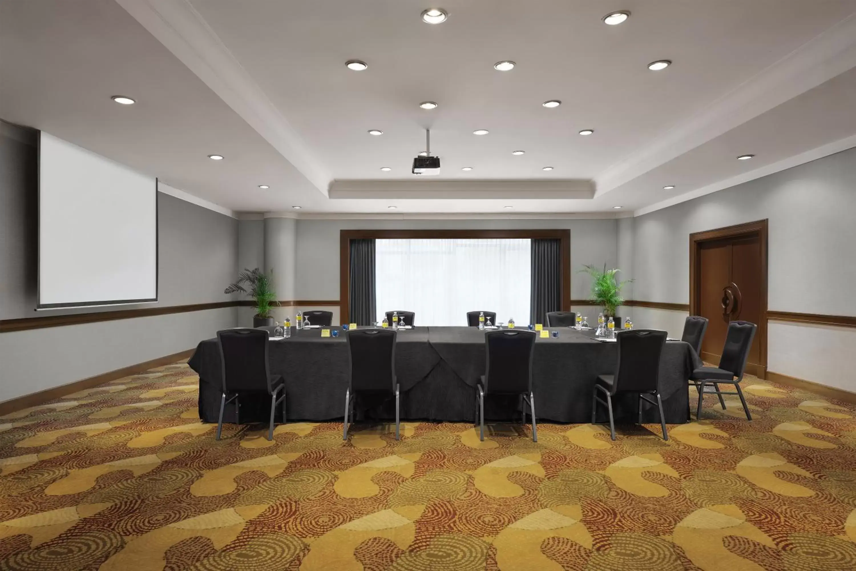 Meeting/conference room in Holiday Inn Singapore Atrium, an IHG Hotel