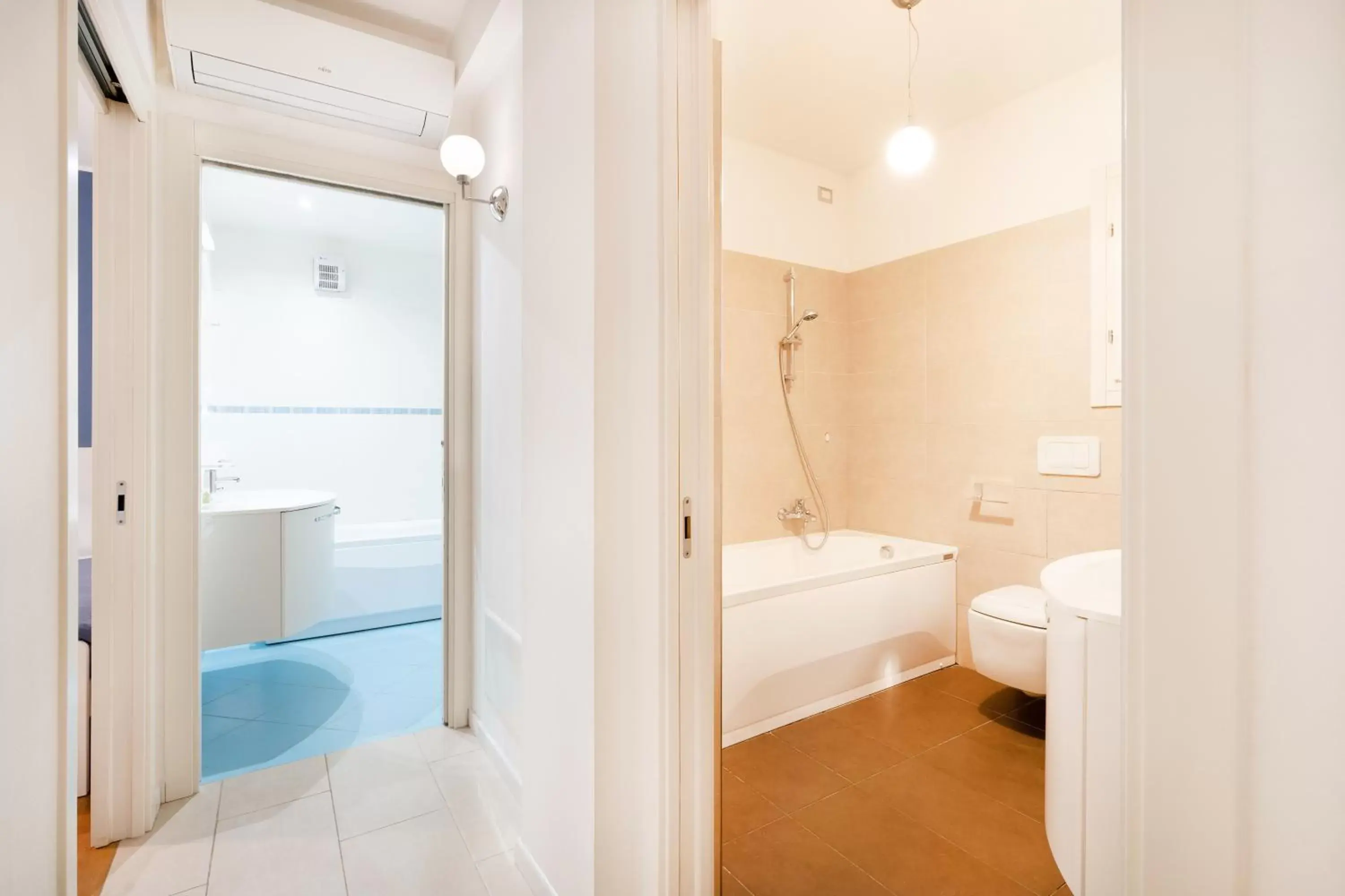Bathroom in Ca' Degli Antichi Giardini Apartments