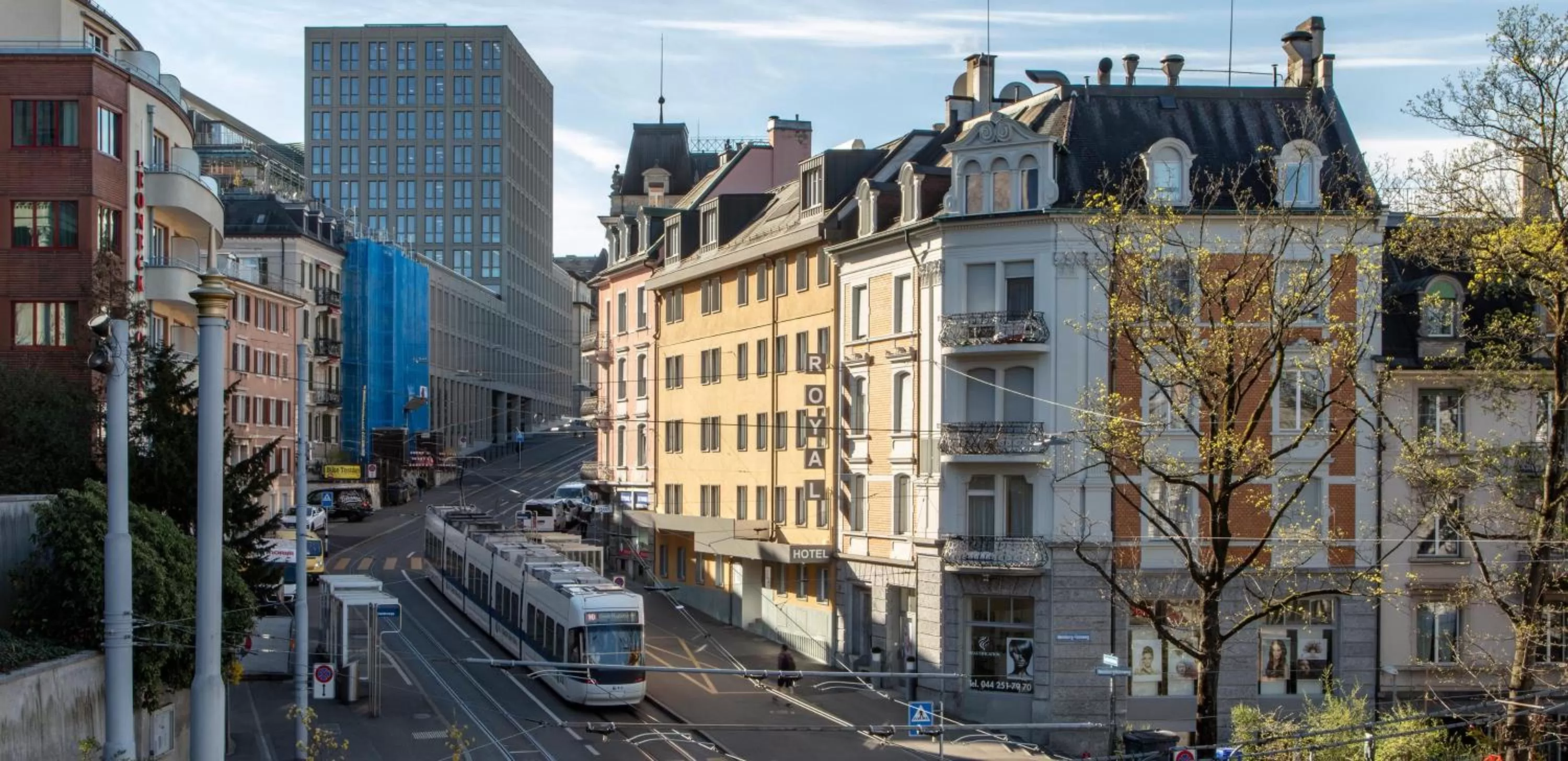 Facade/entrance in Royal Hotel Zurich