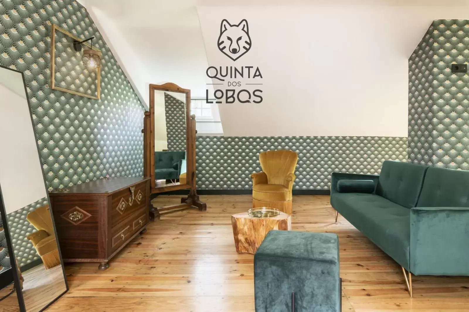 Living room, Seating Area in Quinta dos Lobos Boutique Hotel - Art & Nature Experience