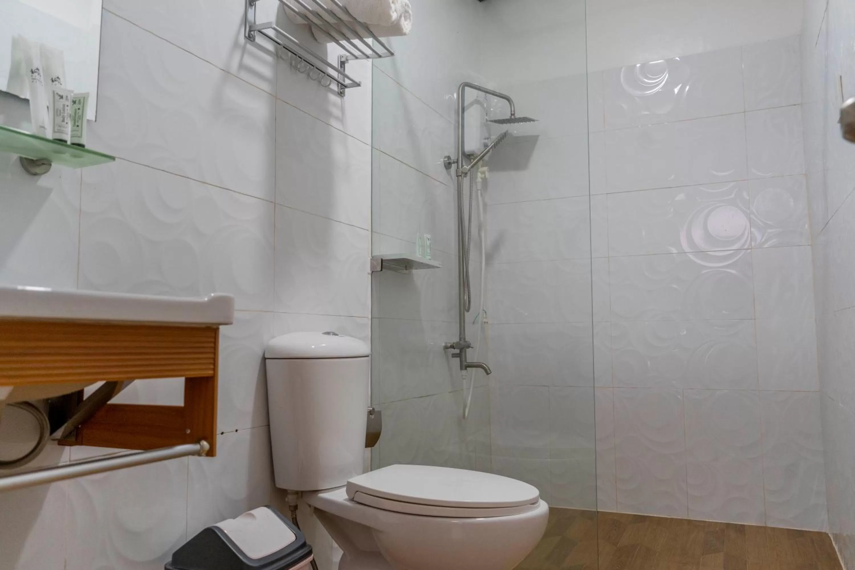 Bathroom in Adela Resort Panglao