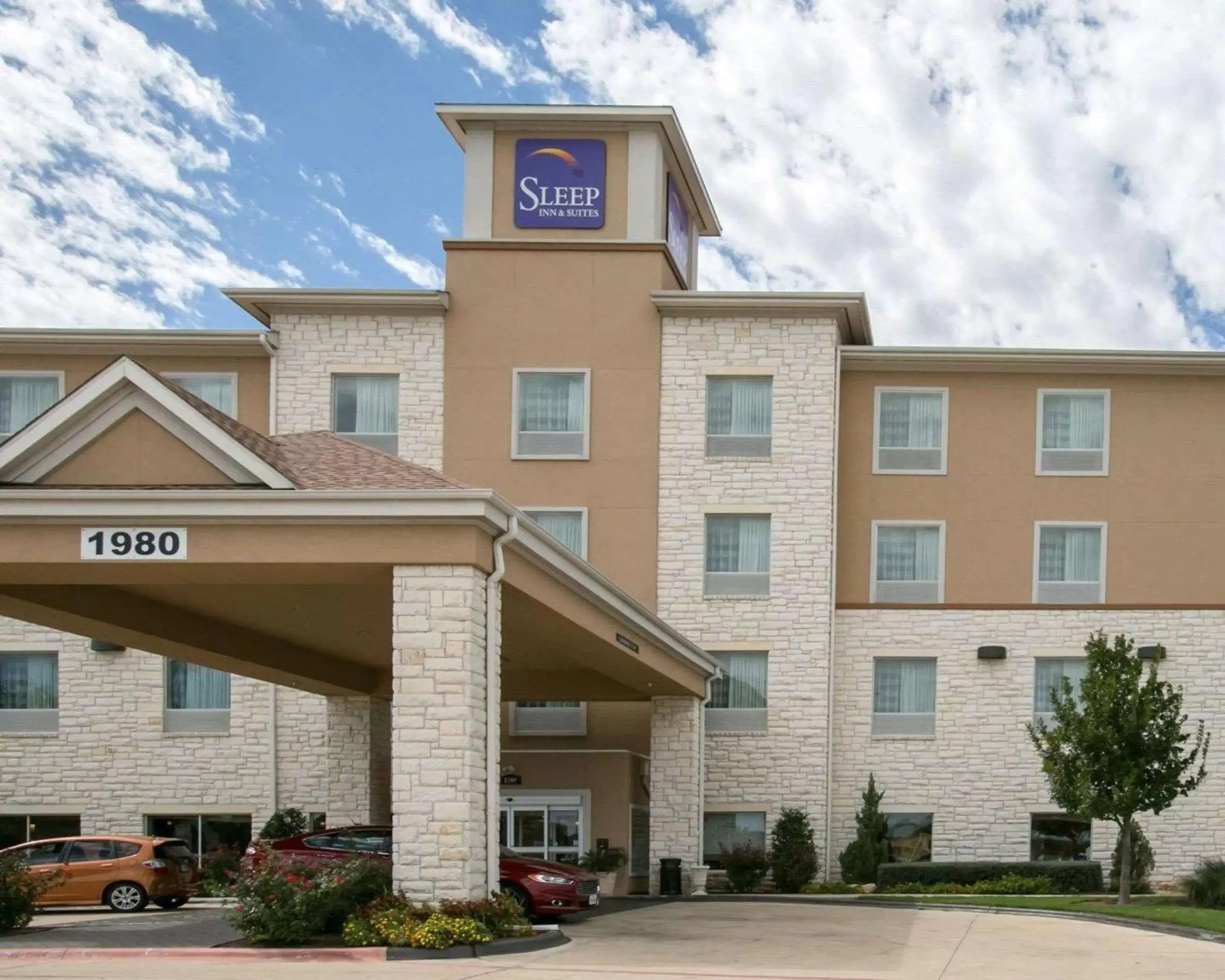 Property Building in Sleep Inn and Suites Round Rock - Austin North
