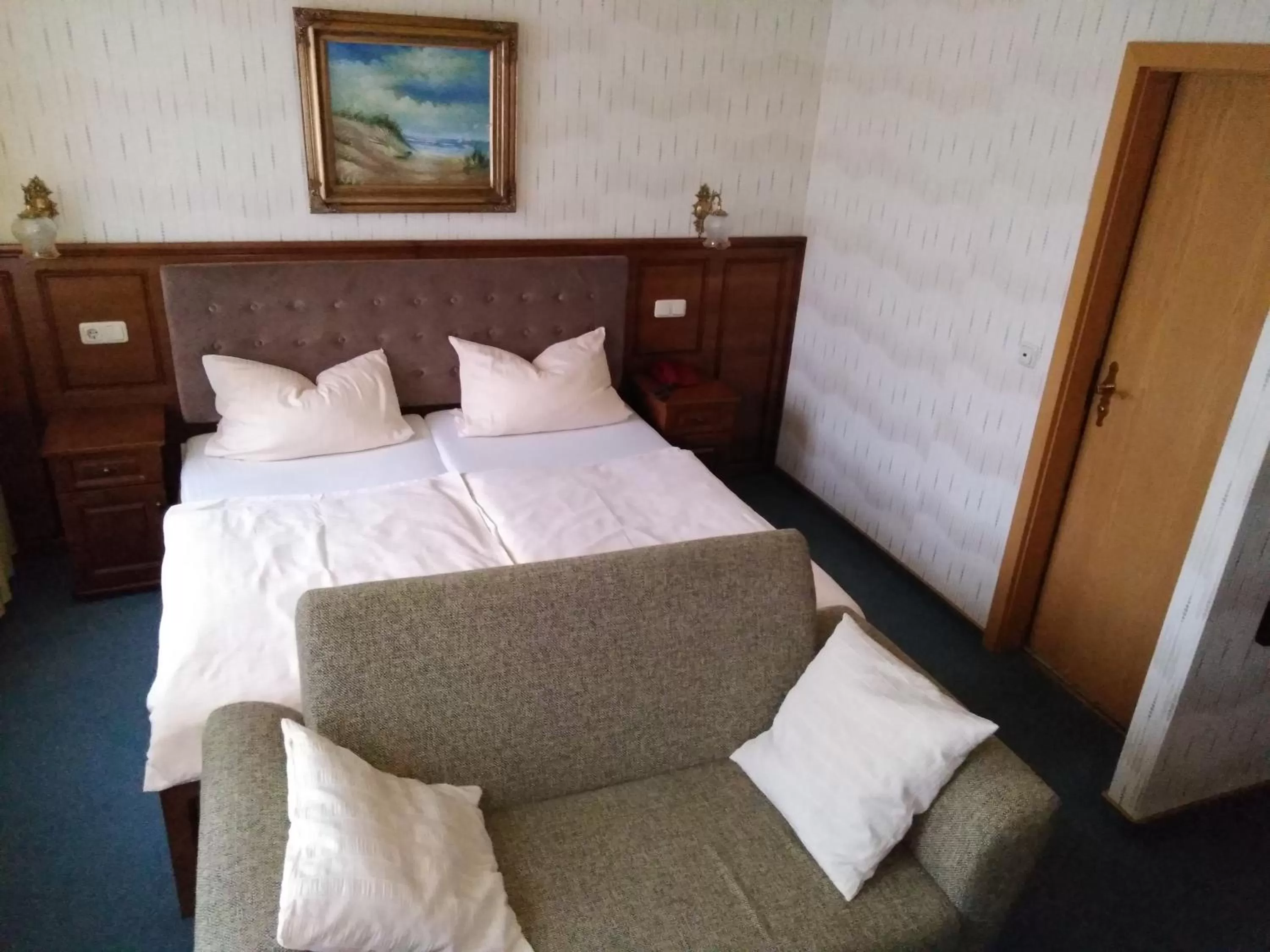 Bed in Hotel Stadt Lügde