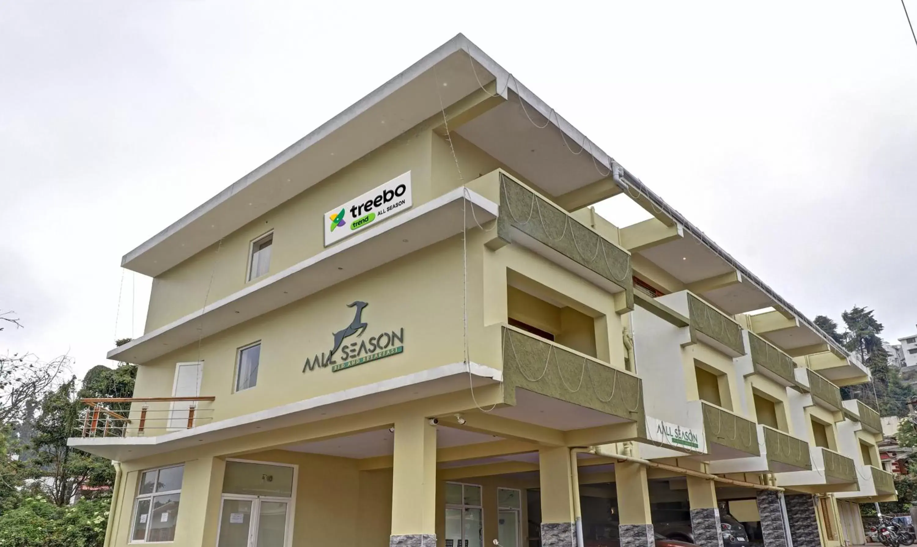 Property building in Treebo Aall Season Property building in Treebo Aall Season