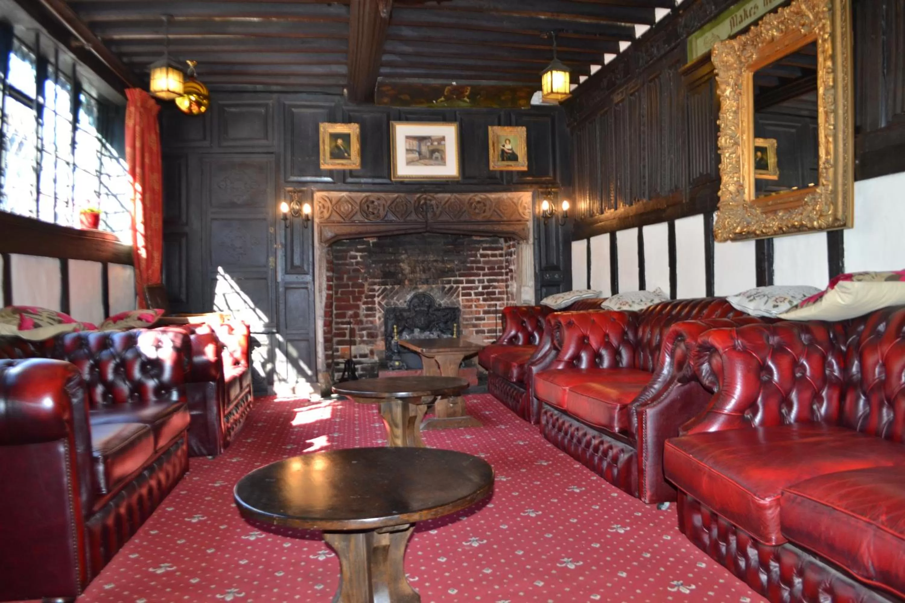 Living room in Mermaid Inn