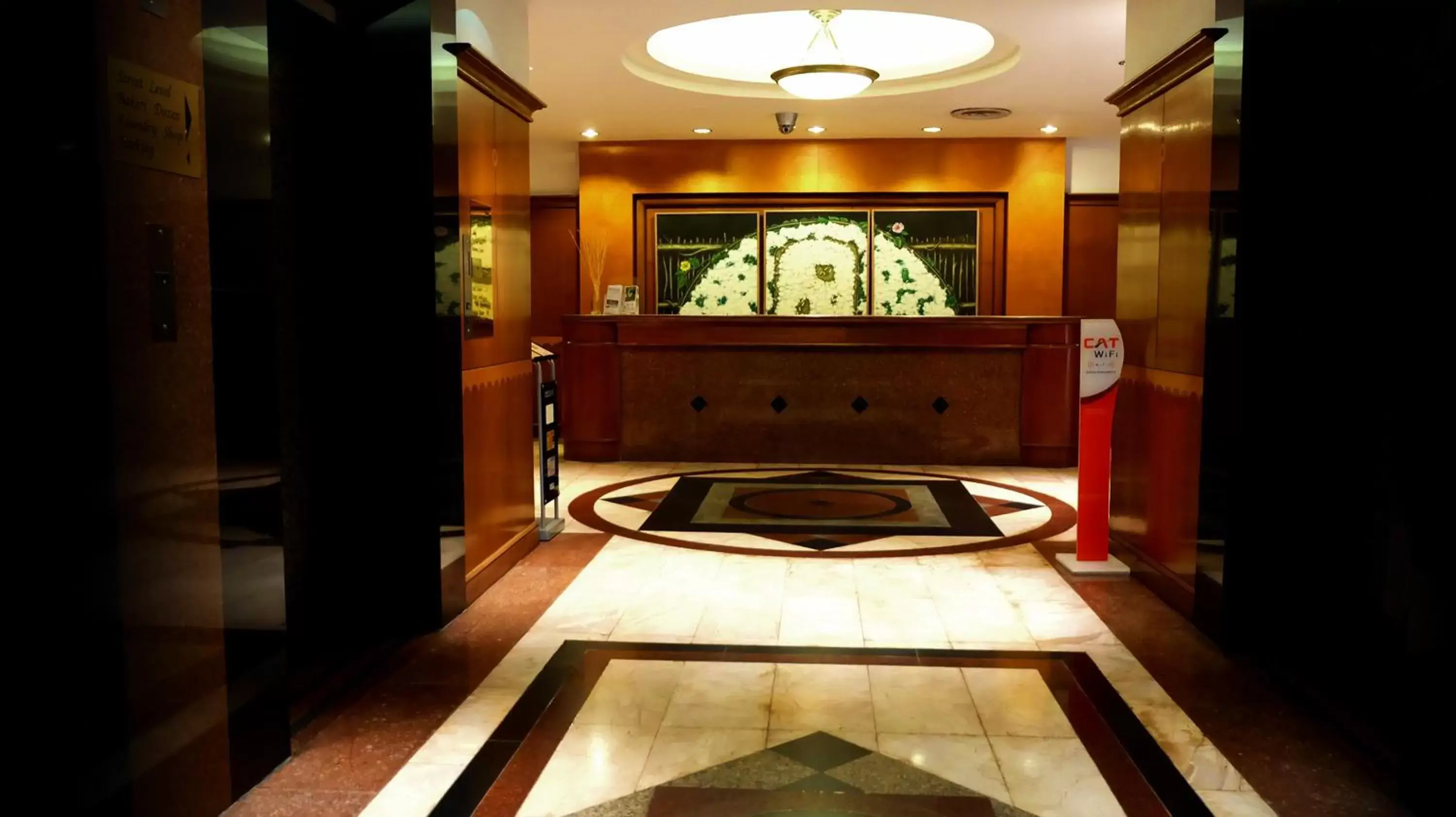Lobby or reception in Zenith Sukhumvit Hotel - SHA Extra Plus