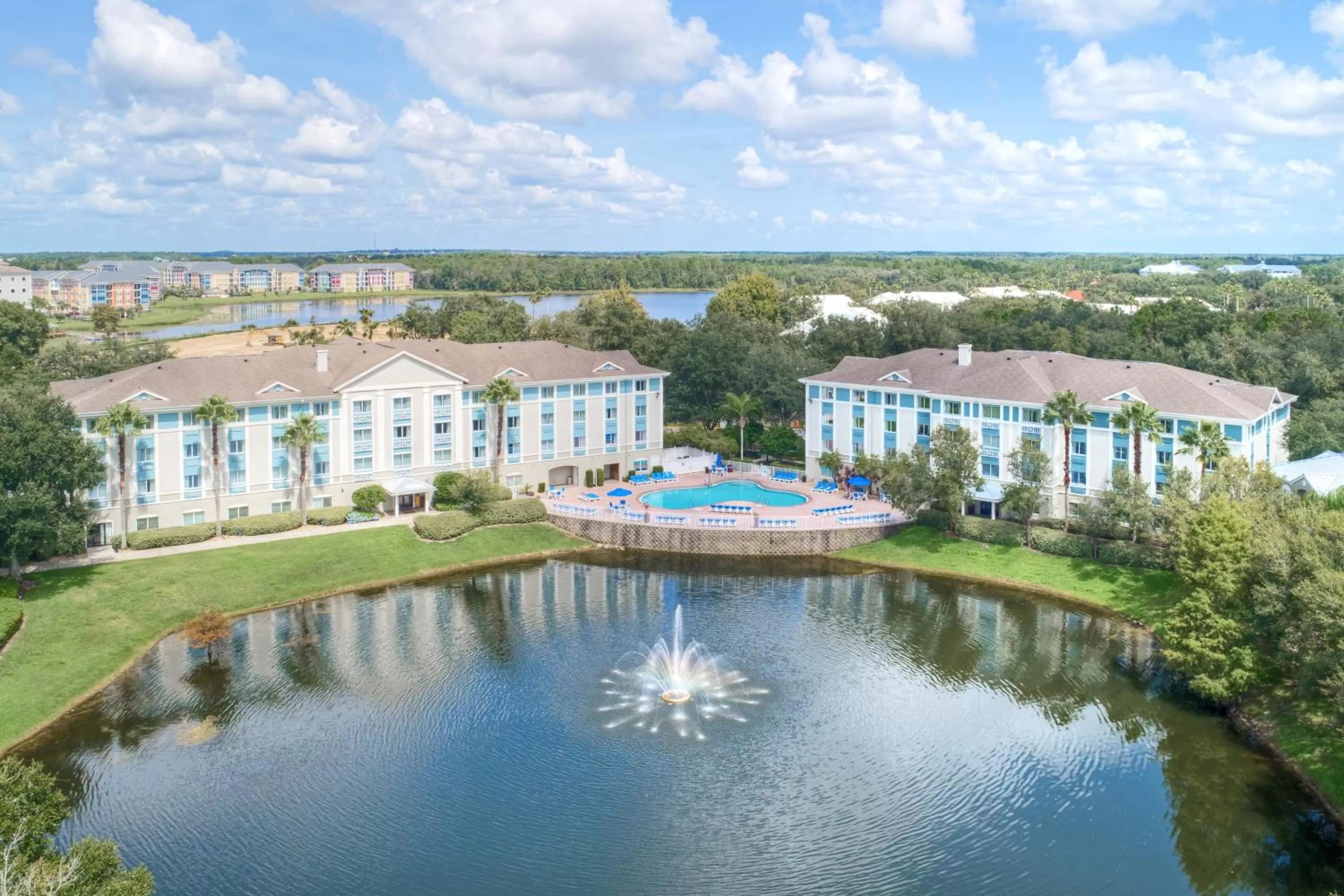 Bird's eye view, Bird's-eye View in Exploria Express by Exploria Resorts