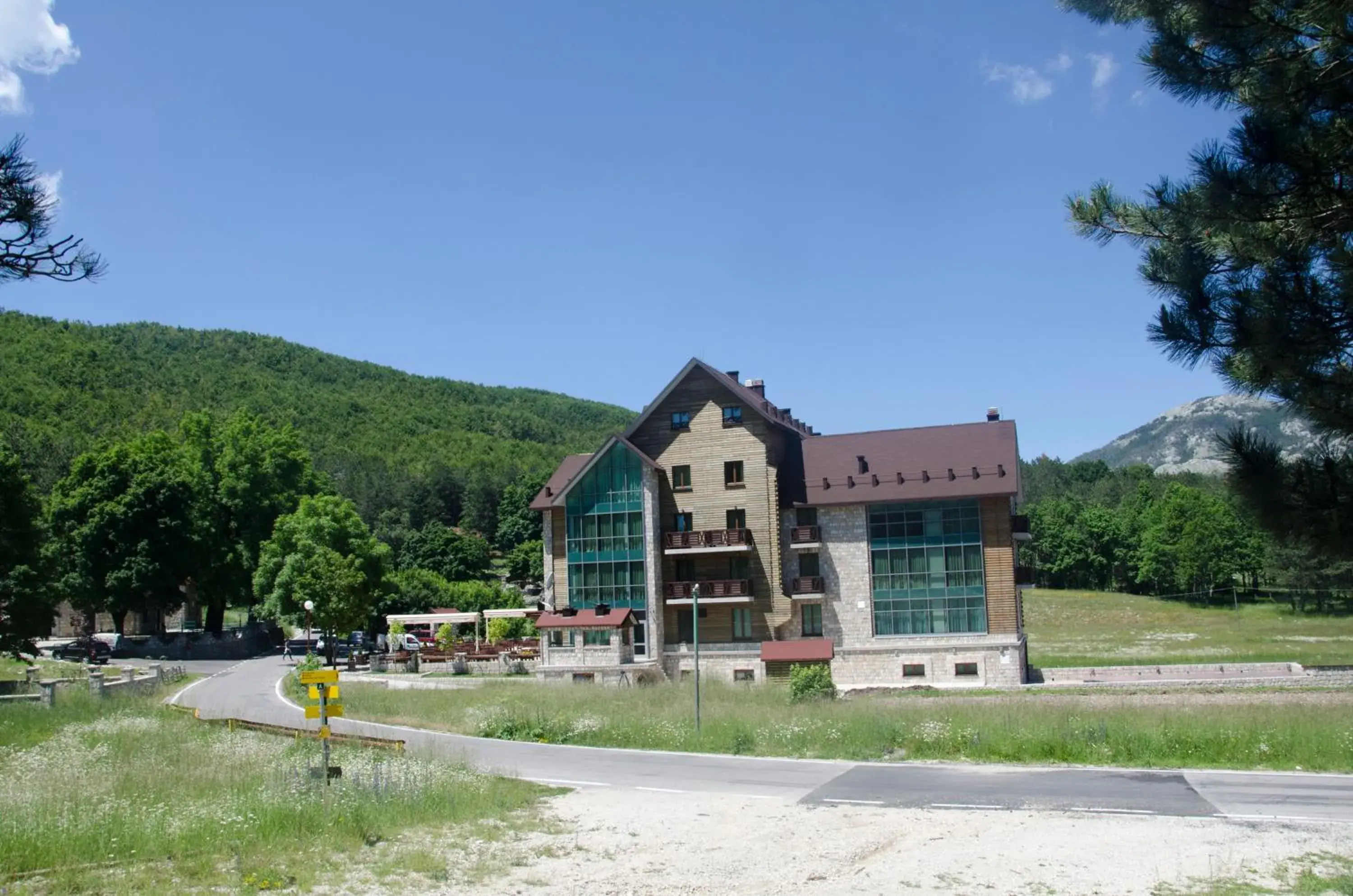 Property Building in Hotel Monte Rosa