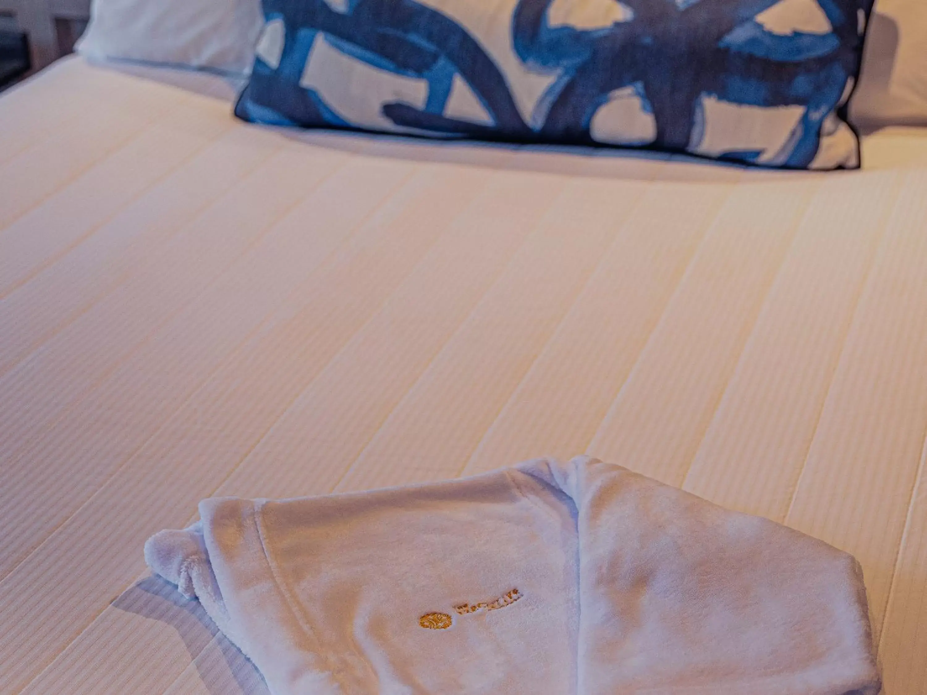 Bed in The Executive Inn, Newcastle Bed in The Executive Inn, Newcastle