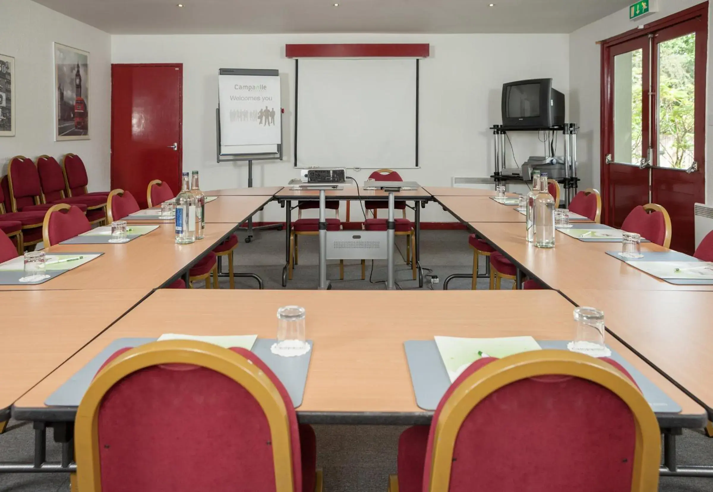 Business facilities in Campanile Hotel - Basildon - East of London