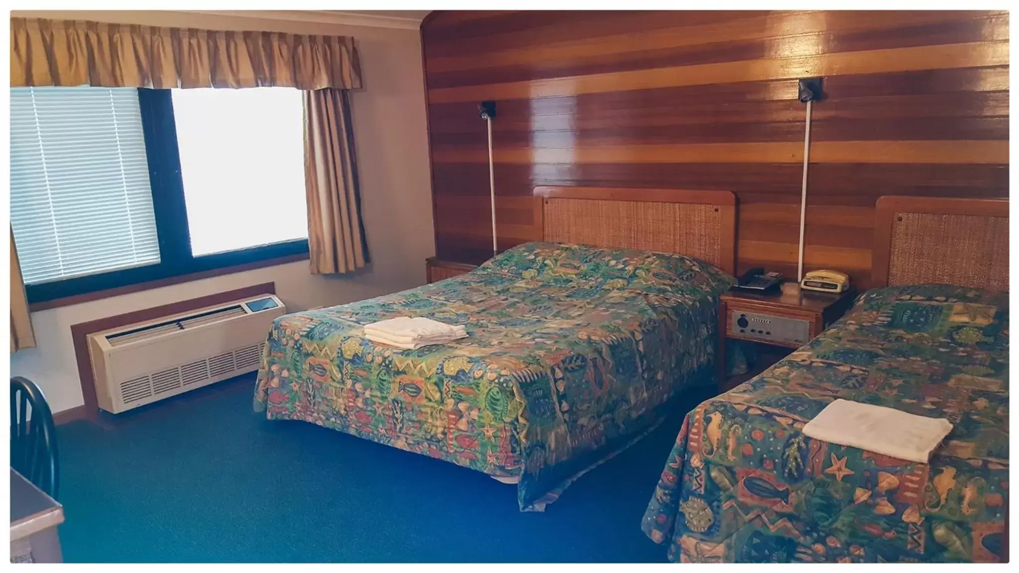 Bedroom, Bed in Ascot Motor Inn