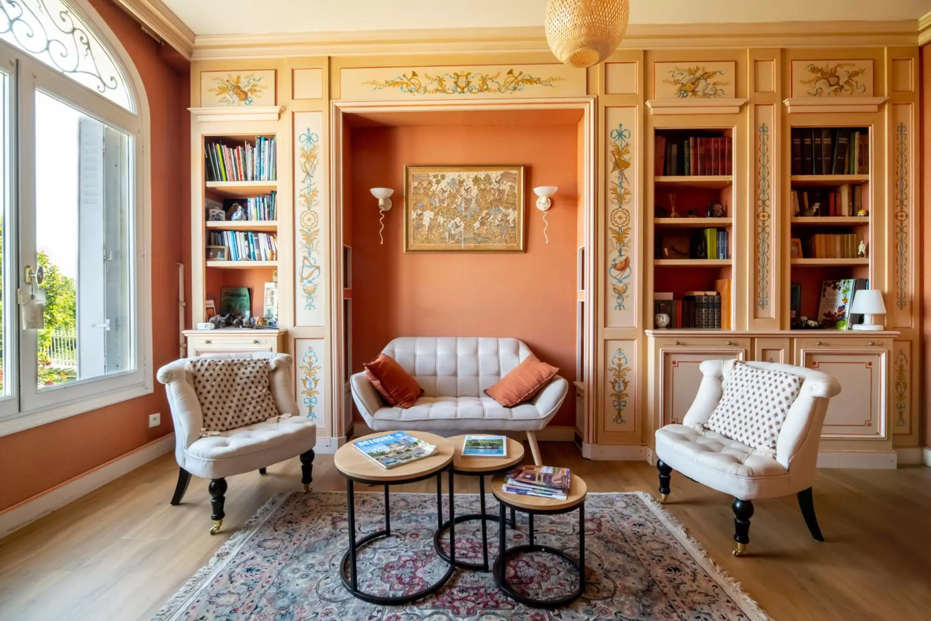 Library, Seating Area in Le Clos Eugénie