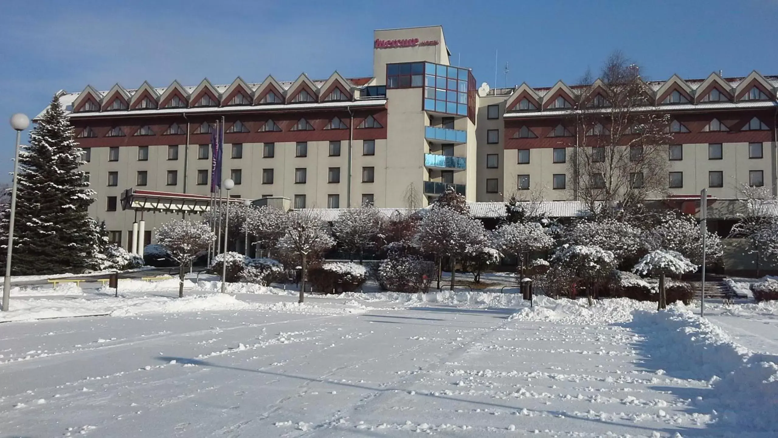 Property building, Winter in Mercure Jelenia Góra