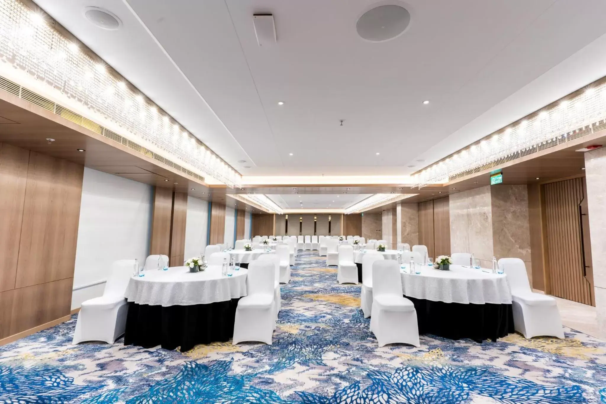 Meeting/conference room, Banquet Facilities in Holiday Inn Lucknow Airport, an IHG Hotel