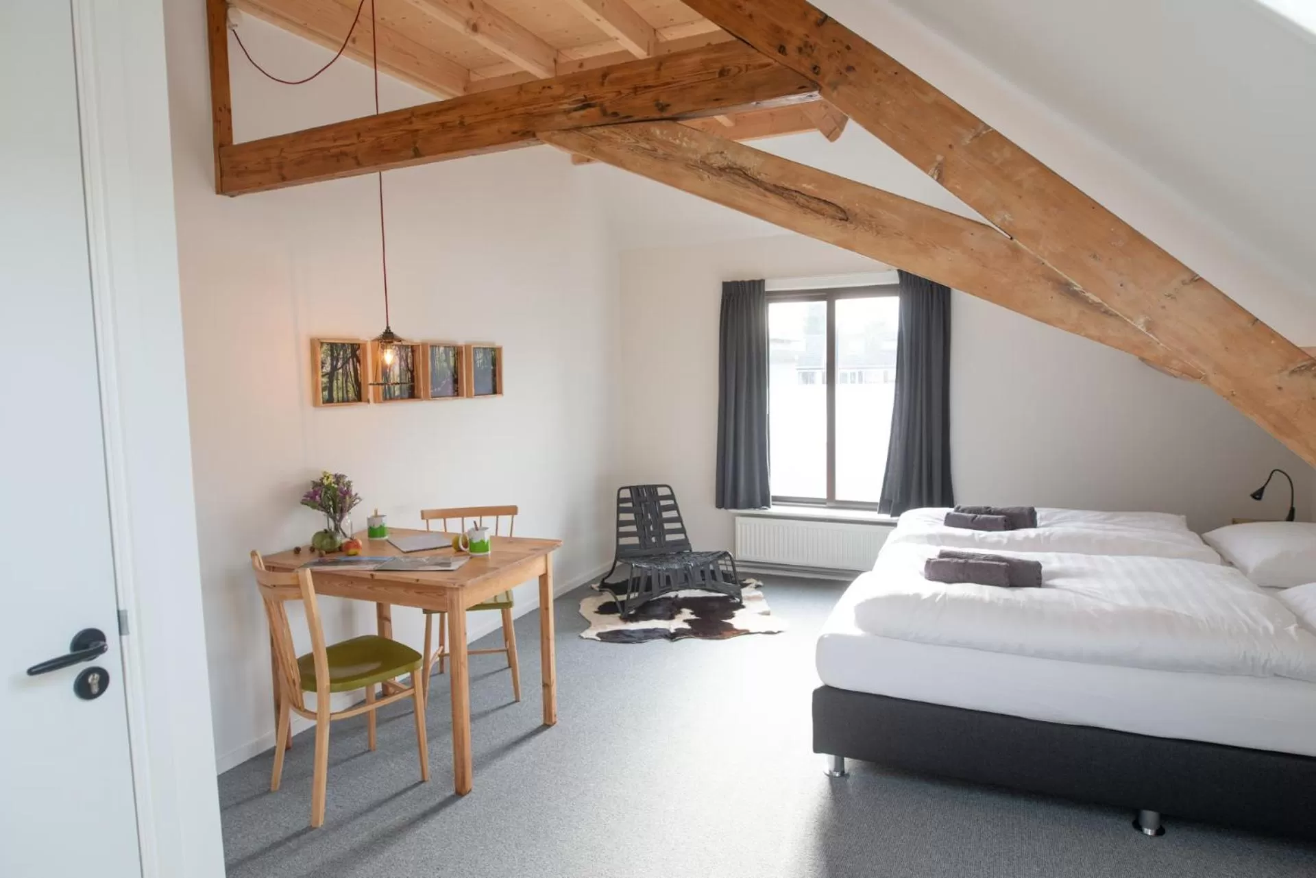 Photo of the whole room in sport B&B De Veluwezoom