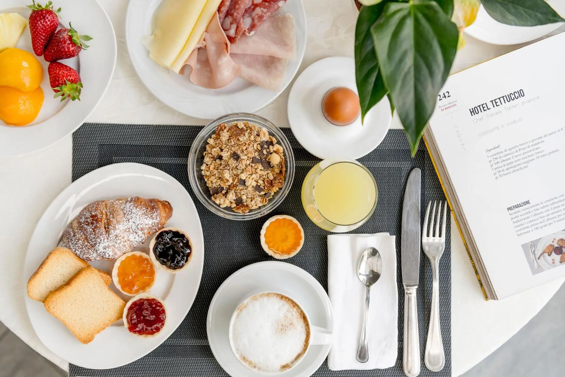 Food and drinks in Grand Hotel Tettuccio