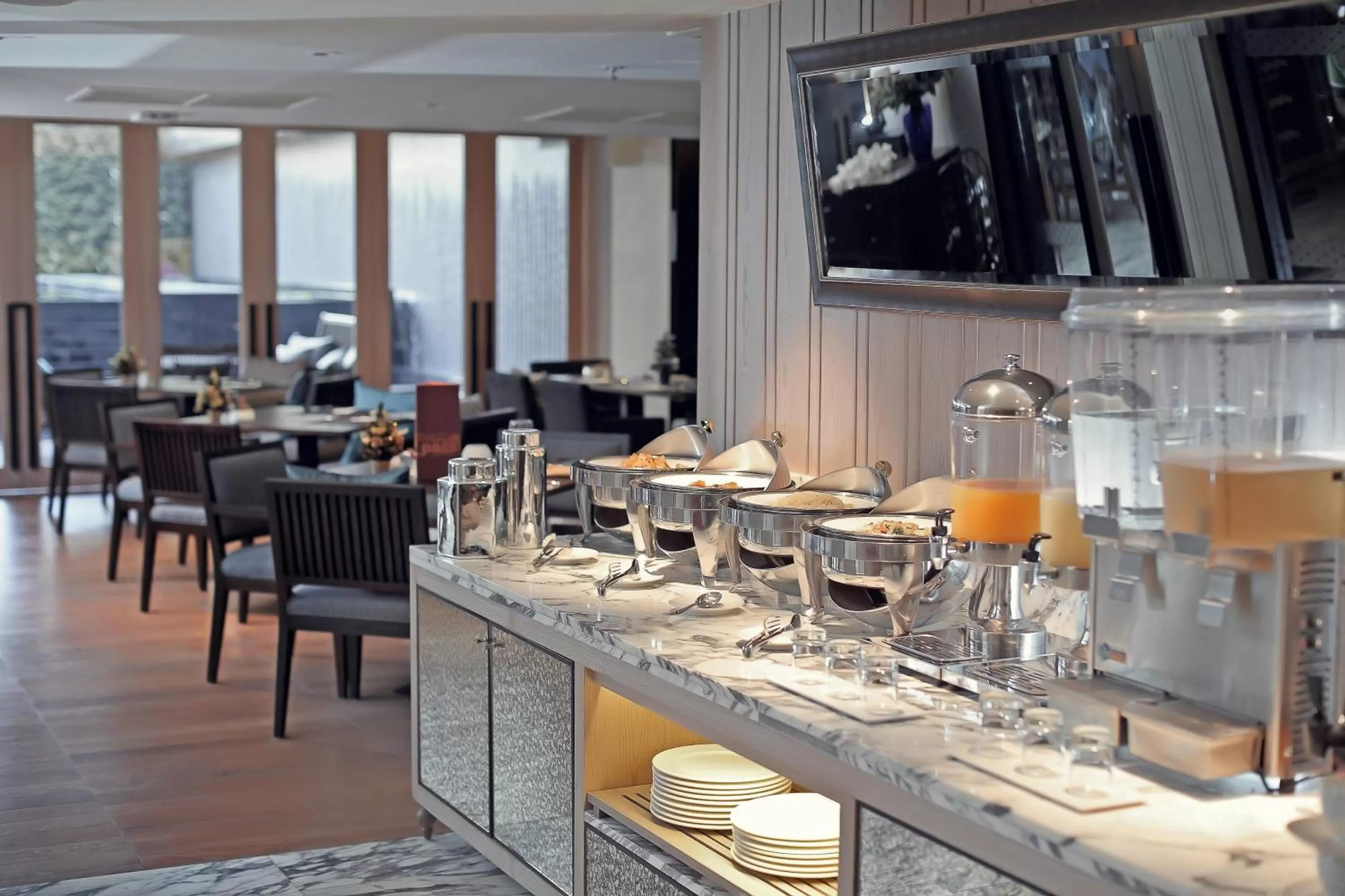 Buffet breakfast in Arcadia Suites Bangkok