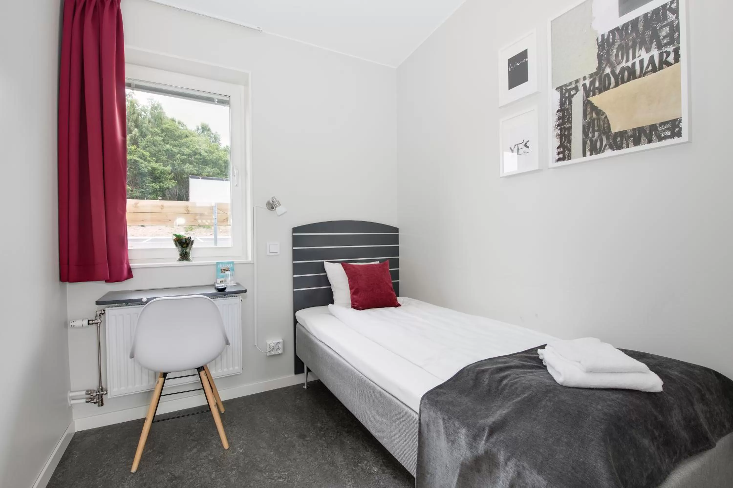 Photo of the whole room, Bed in Hotell Eken Mölndal