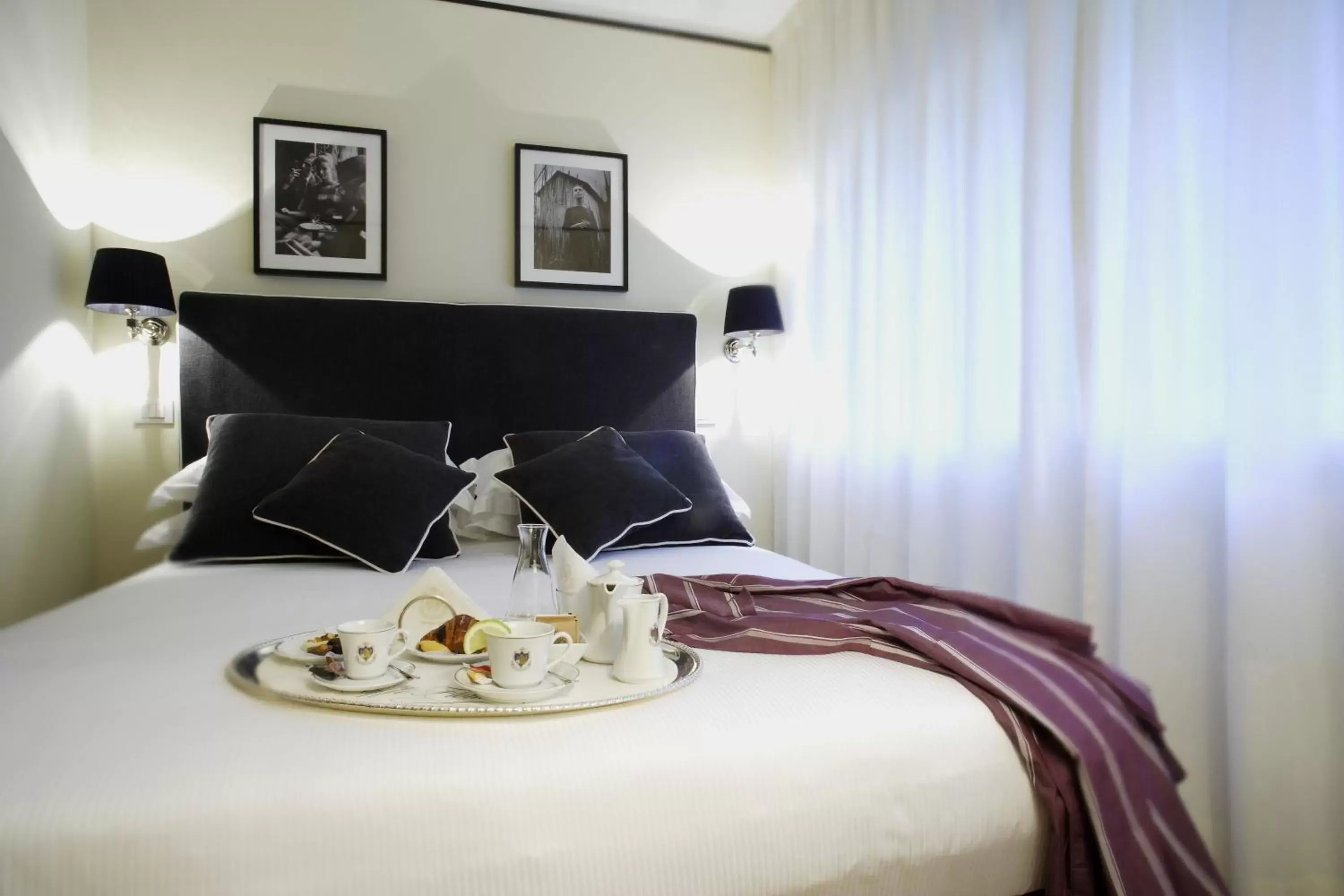 Breakfast, Bed in Ponte Vecchio Suites & Spa
