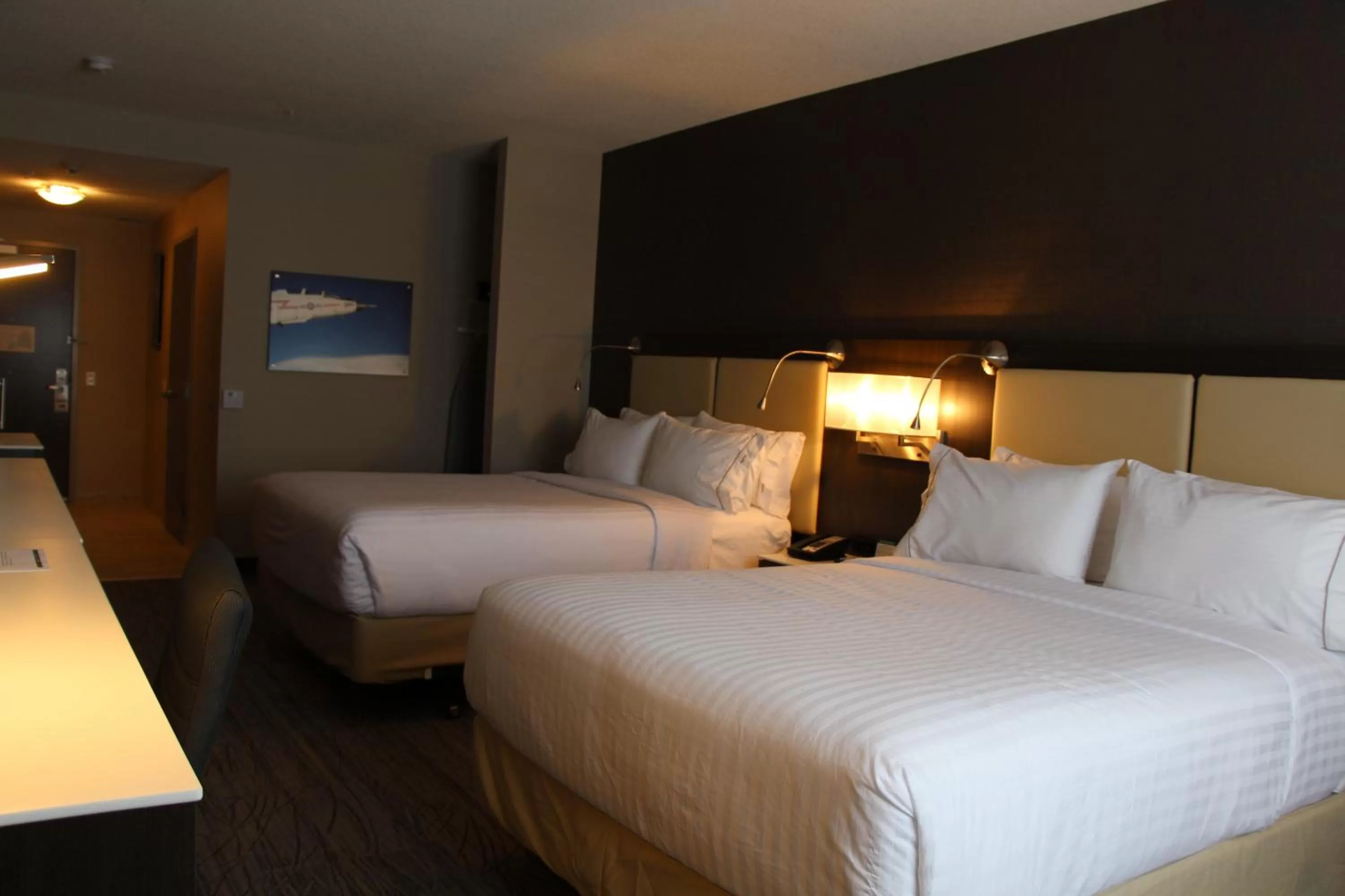 Photo of the whole room, Bed in Holiday Inn Express & Suites Cold Lake by IHG