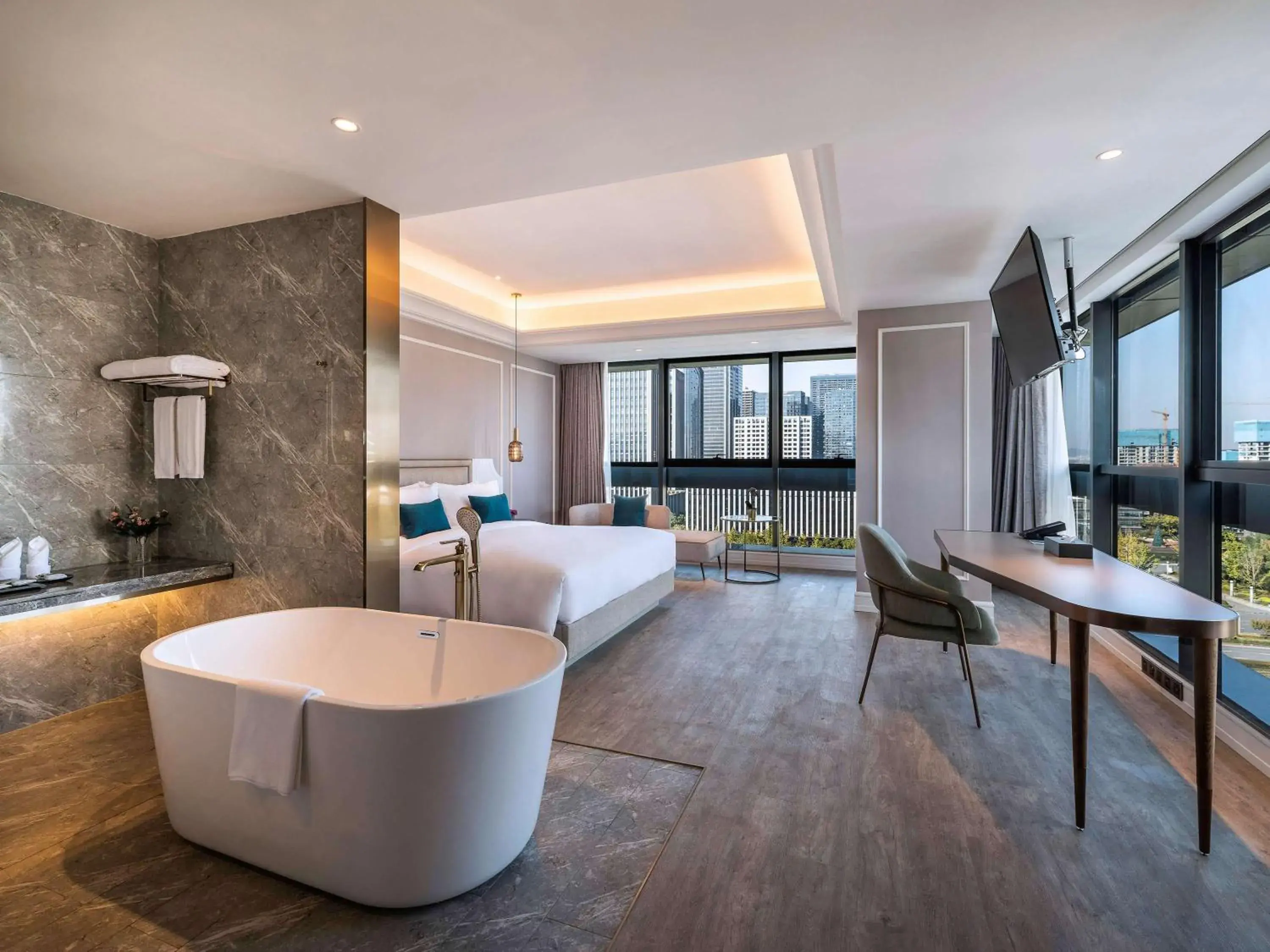 Photo of the whole room, Bathroom in Mercure Hangzhou Xixi Wetland