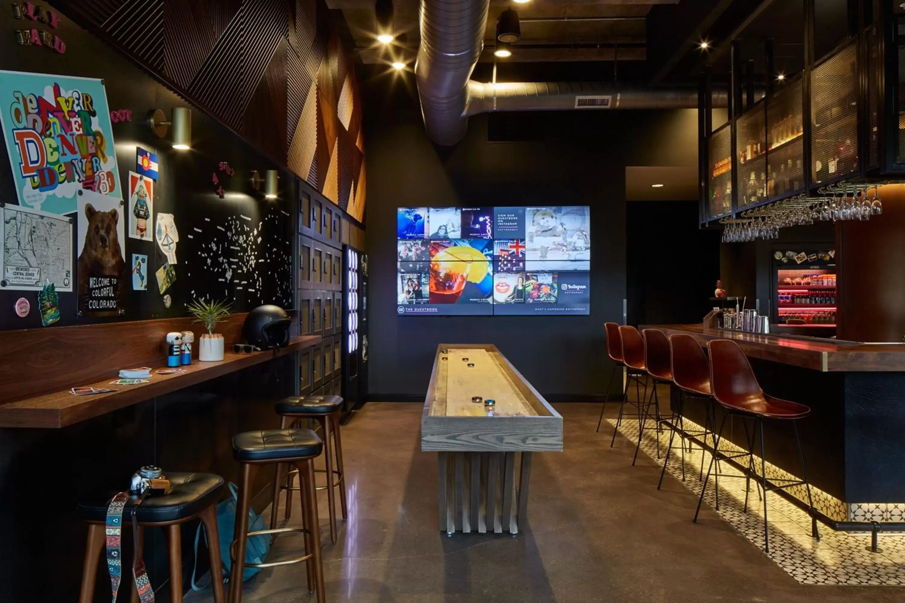 Restaurant/places to eat, Lounge/Bar in MOXY Denver Cherry Creek