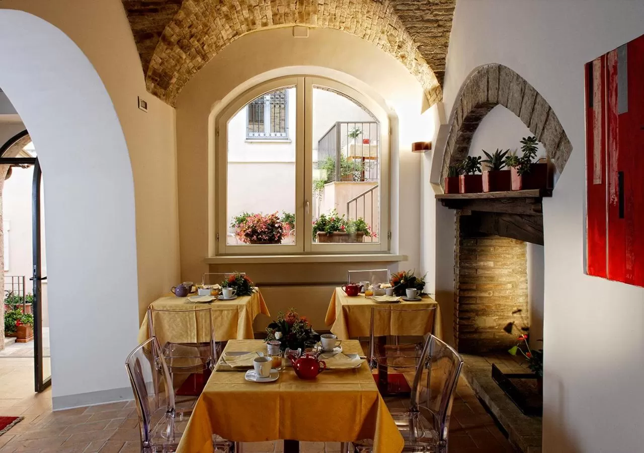 Food and drinks in Hotel Sorella Luna