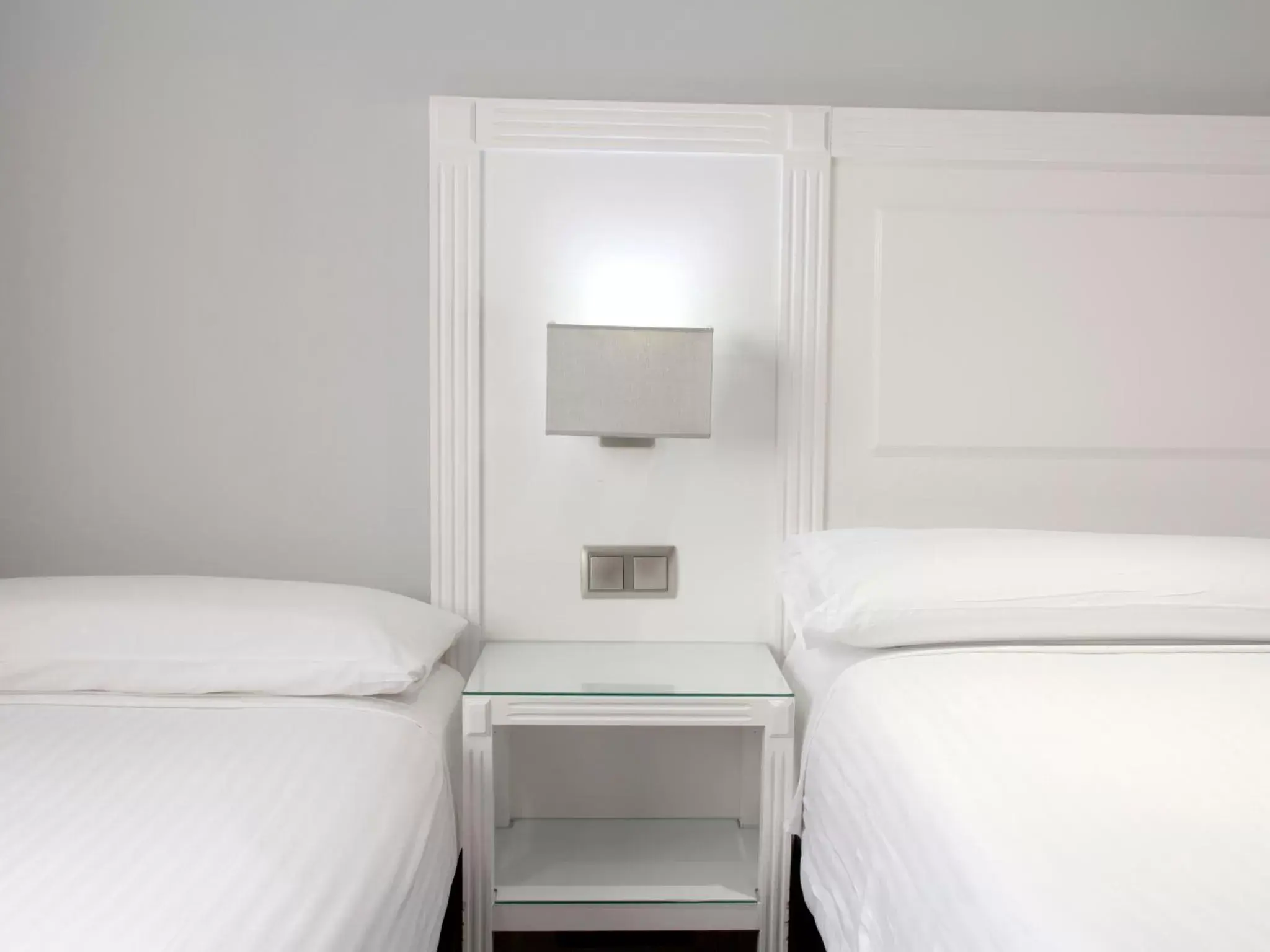 Bedroom, Bed in UVE Alcobendas Bedroom, Bed in UVE Alcobendas