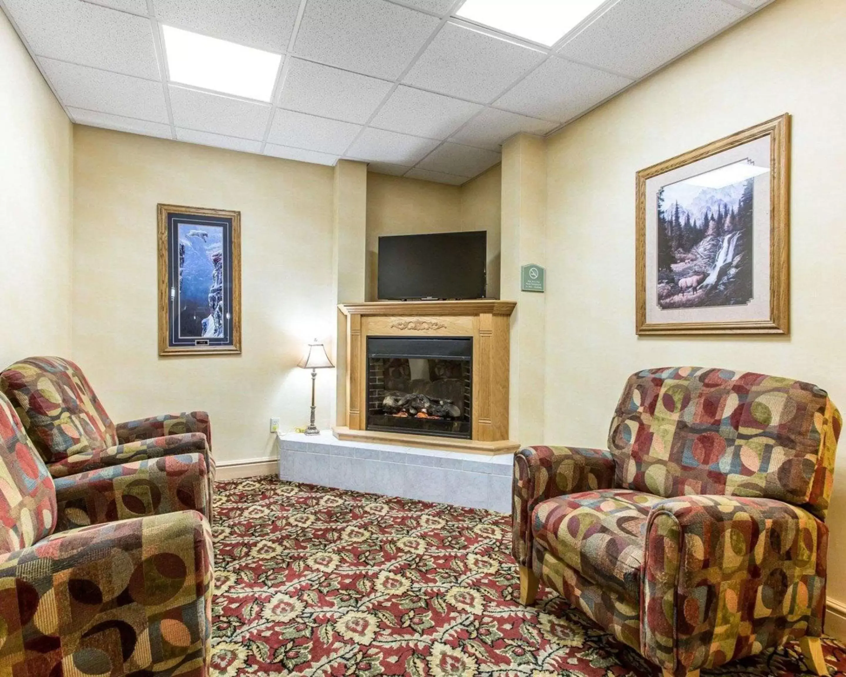 Lobby or reception, Seating Area in Comfort Inn & Suites Rawlins