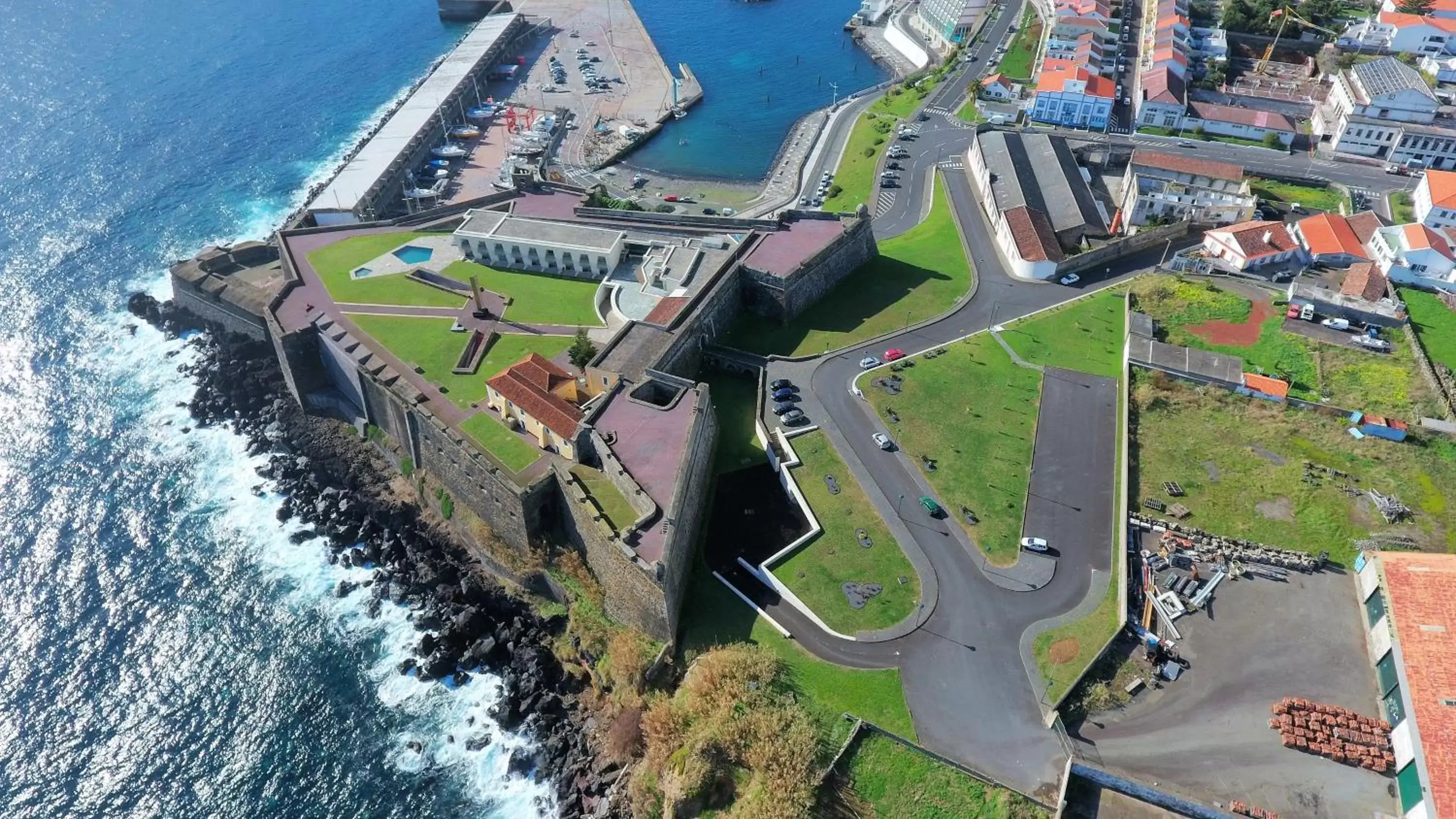 Bird's eye view, Bird's-eye View in Pousada de Angra do Heroismo Castelo de S. Sebastiao