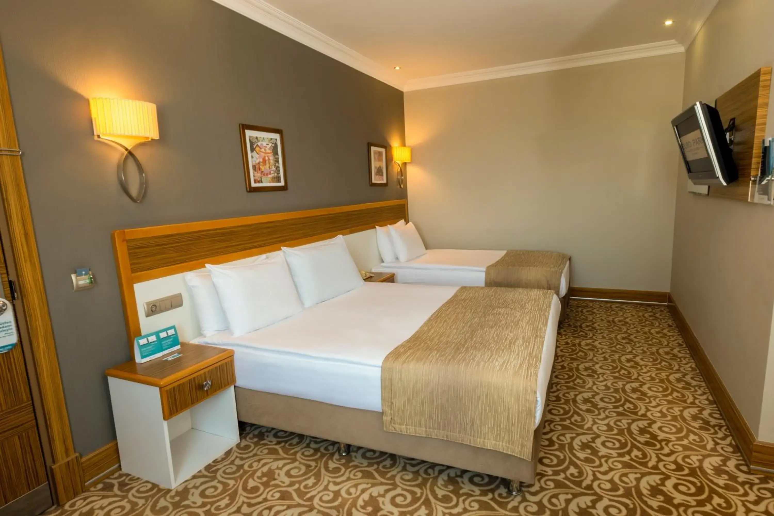 Bed in Euro Park Hotel Bursa