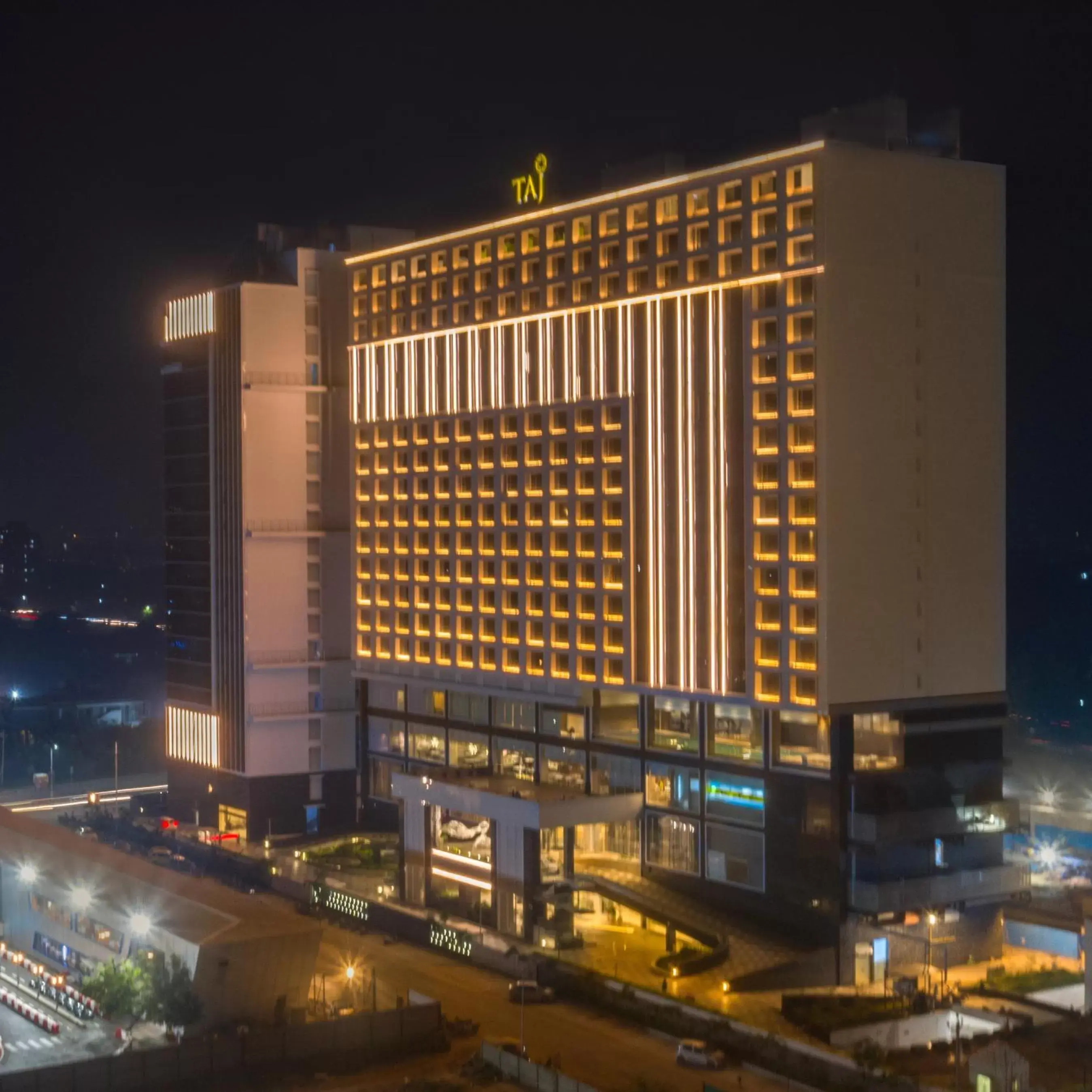 Property building in Taj Skyline Ahmedabad Property building in Taj Skyline Ahmedabad