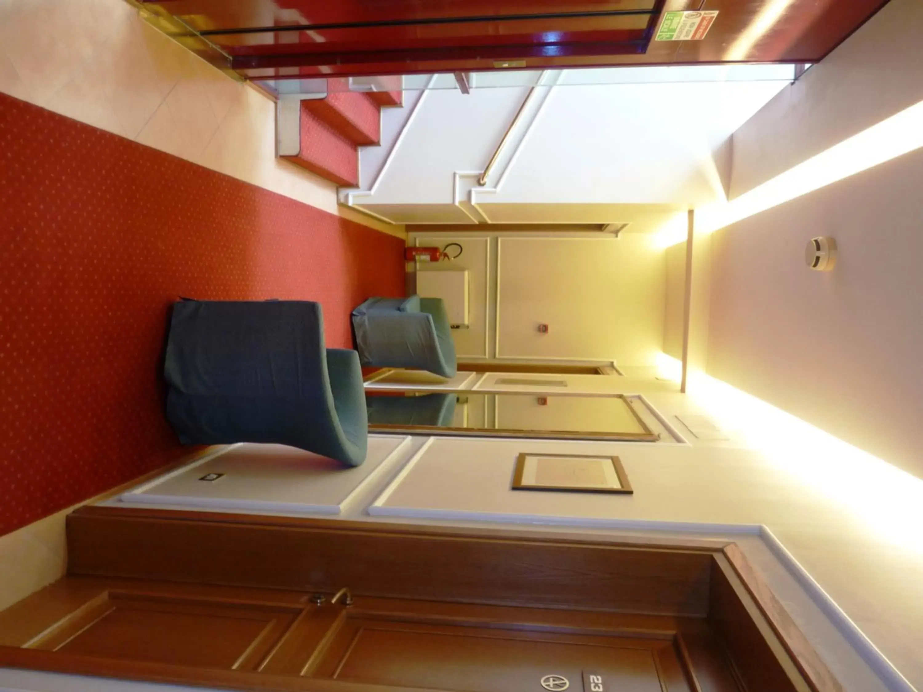 Decorative detail, Seating Area in Albergo Reggio