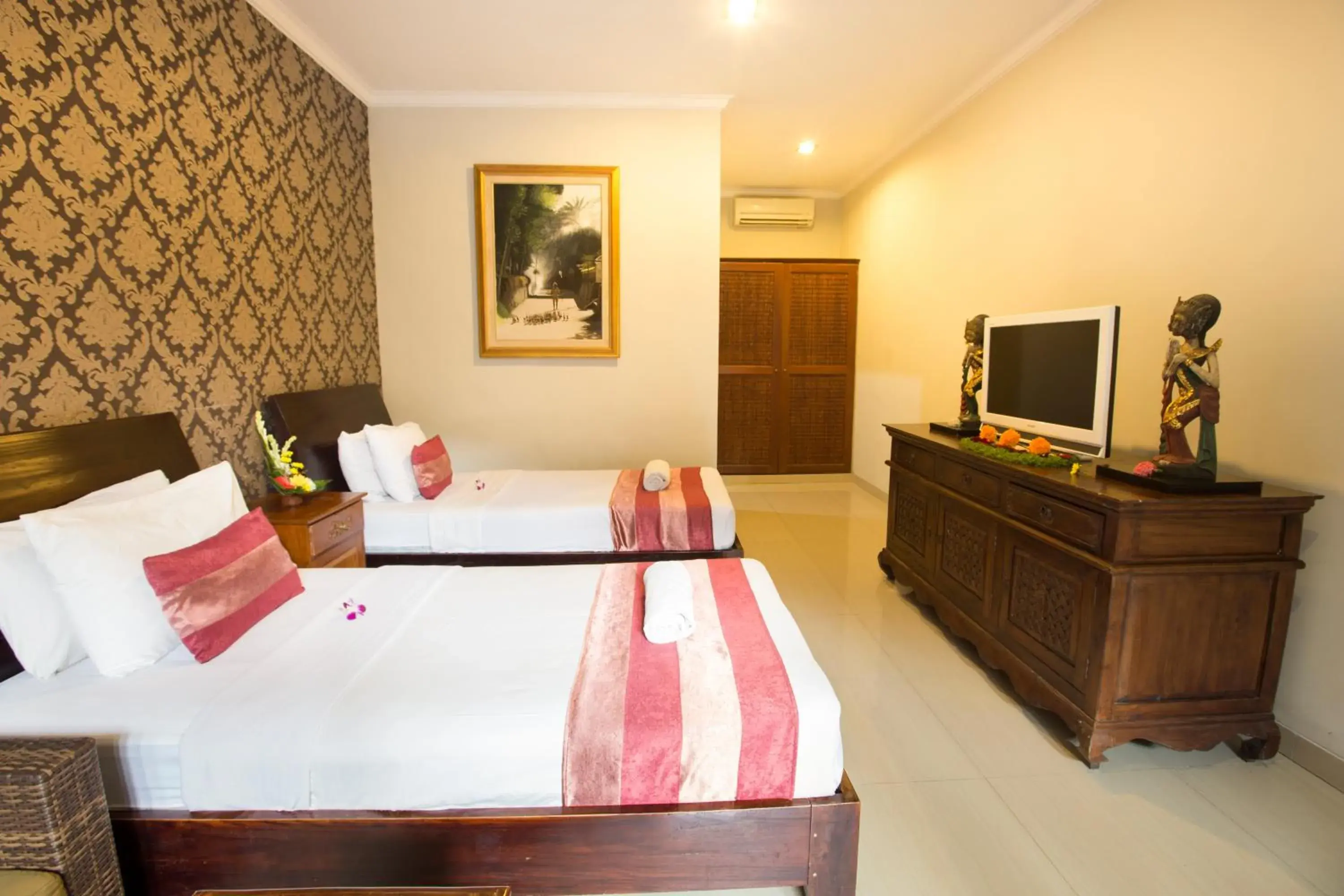 TV and multimedia, Bed in Sindhu Mertha Sanur