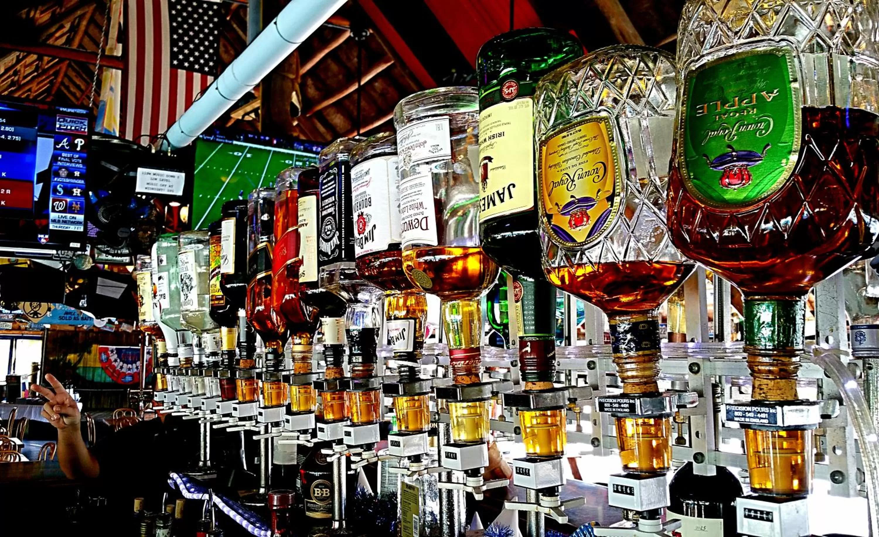 Lounge or bar in Dolphin Key Resort - Cape Coral